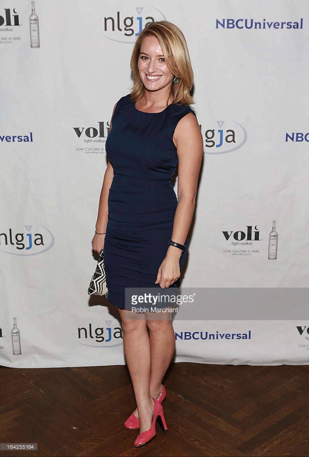 Katy Tur Bathing Suit - hr9cmm3