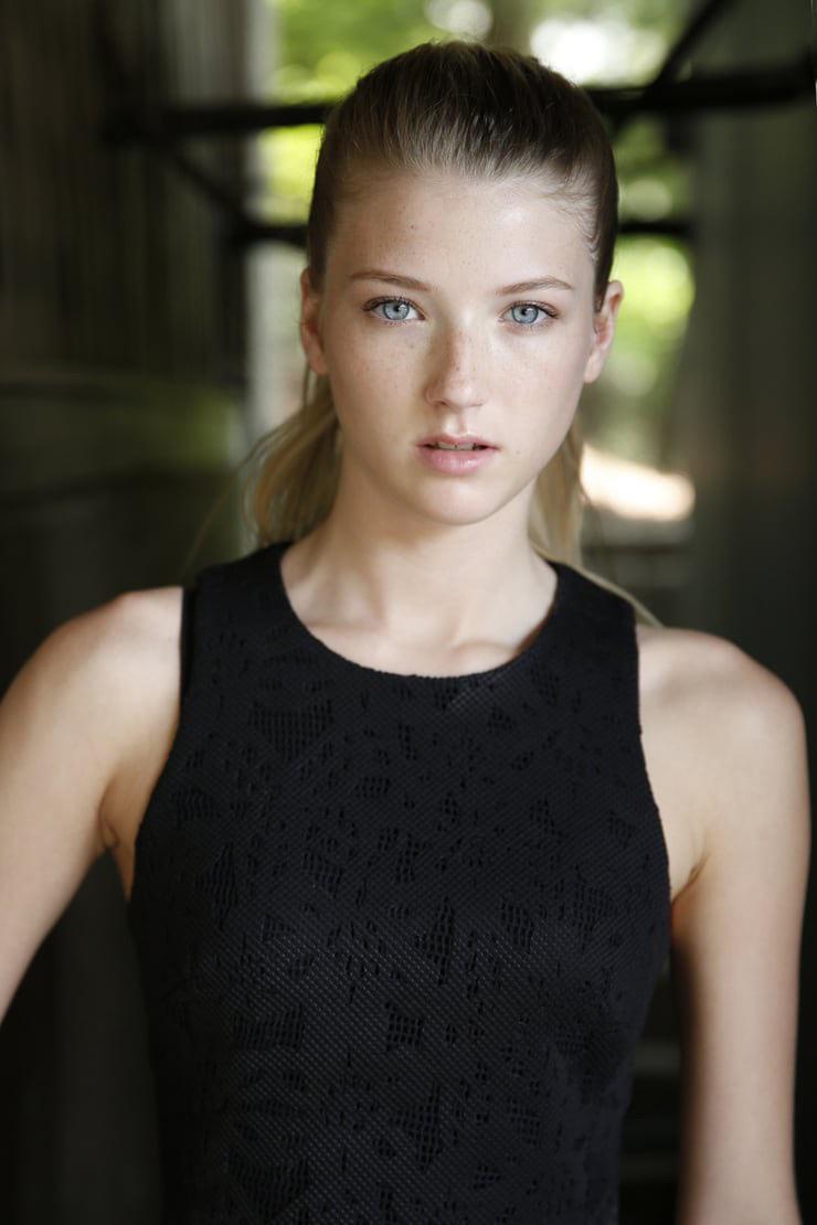 Kaylee Killion Scrolller