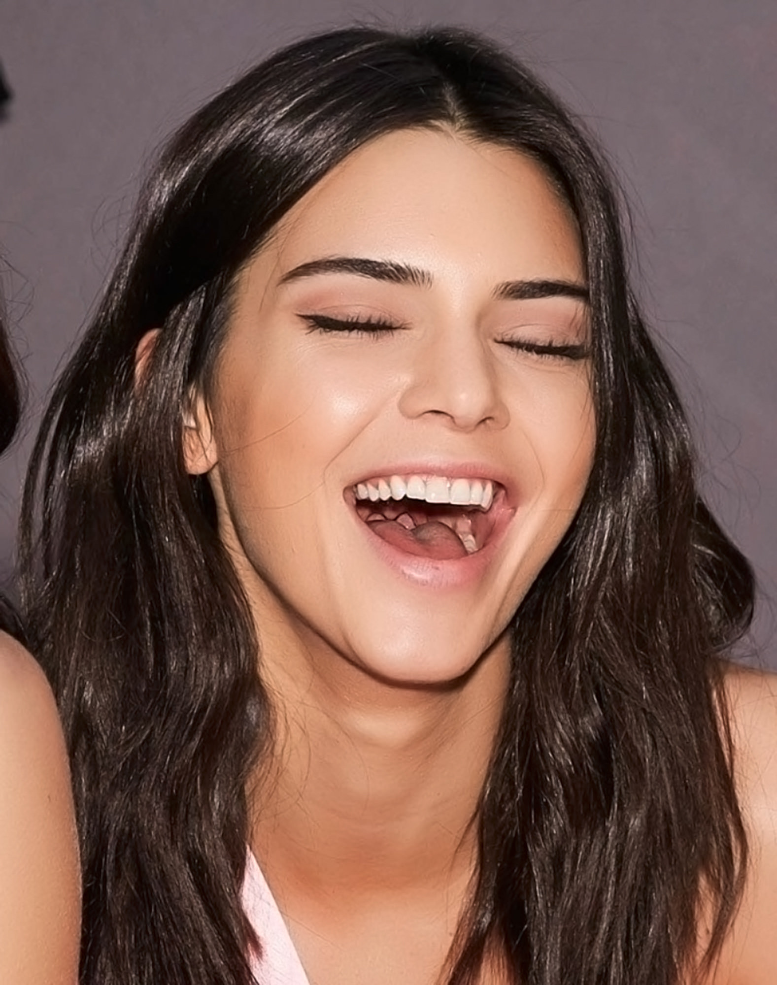 Kendall Jenner Scrolller