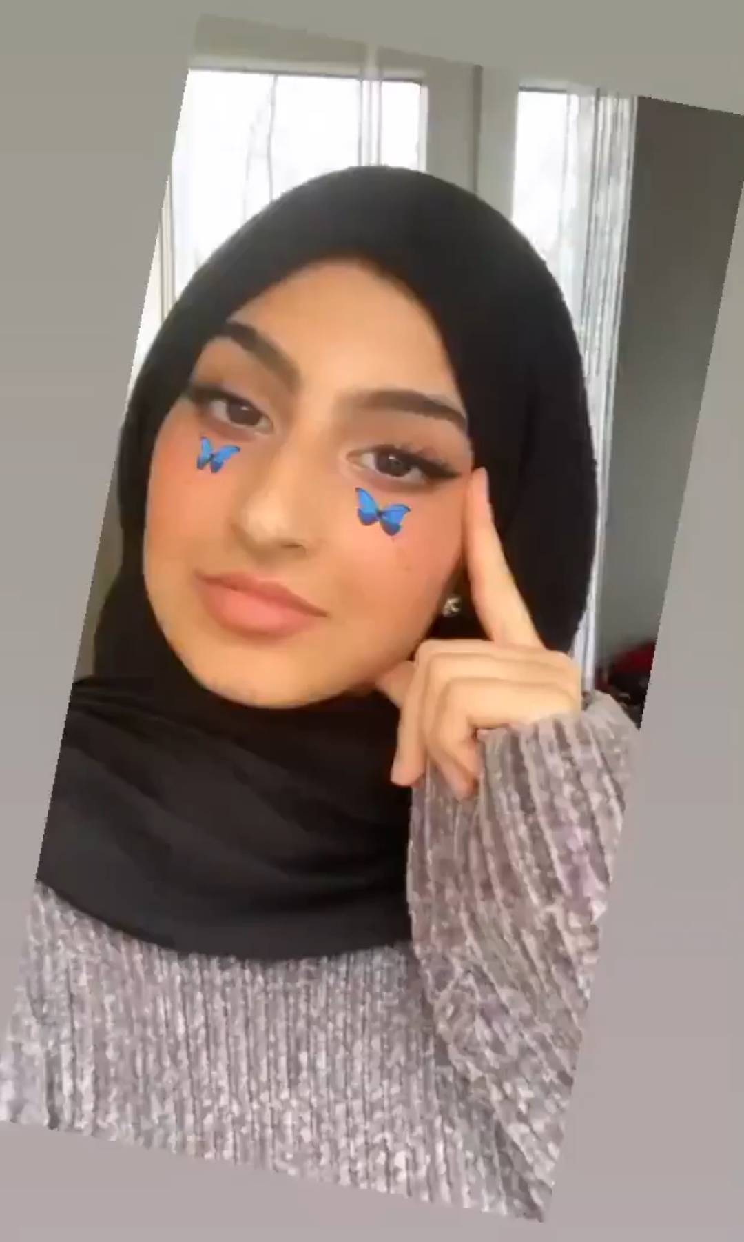 kurdische-schwester-von-mein-freund-wer-will-ihre-fresse-besamen-upvote