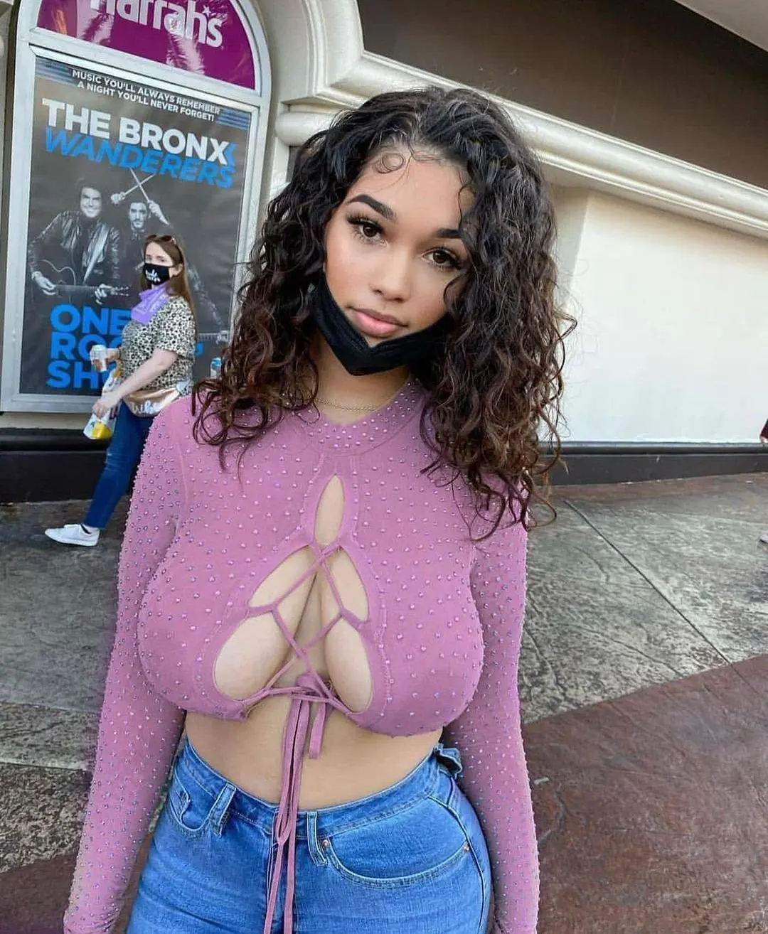 Lexi Love (@lustn4lexi)