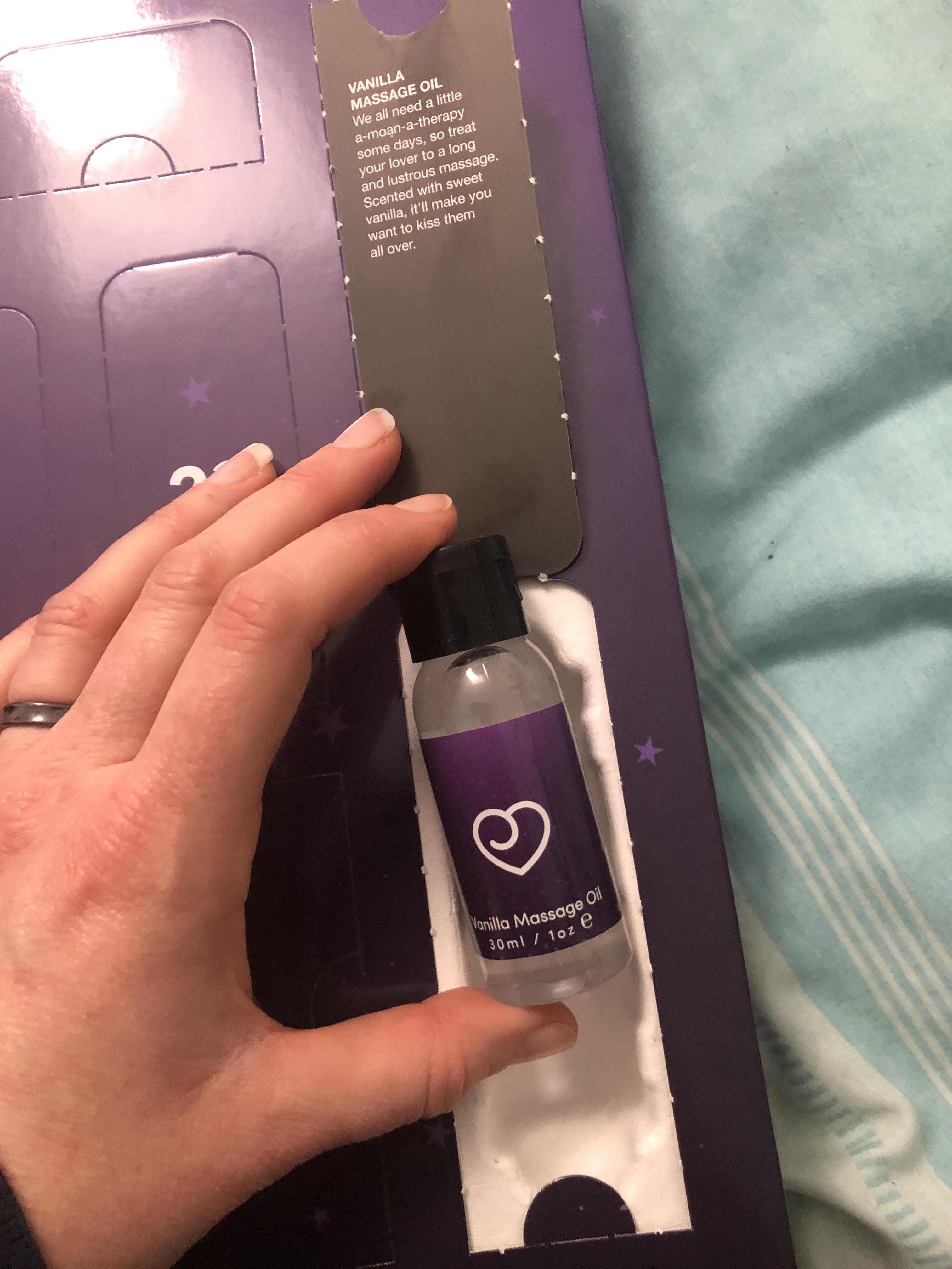 Love honey advent calendar day 3 Scrolller