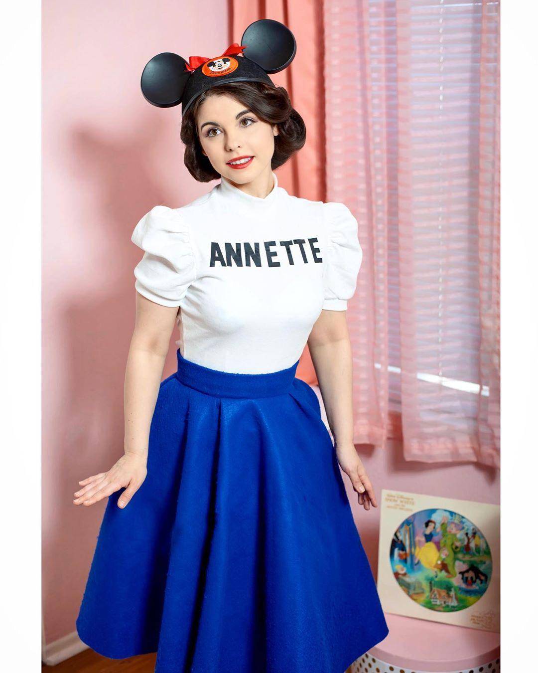 Loving this Annette Funicello cosplay | Scrolller