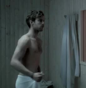 Luke Treadaway Naked In Fortitude Scrolller