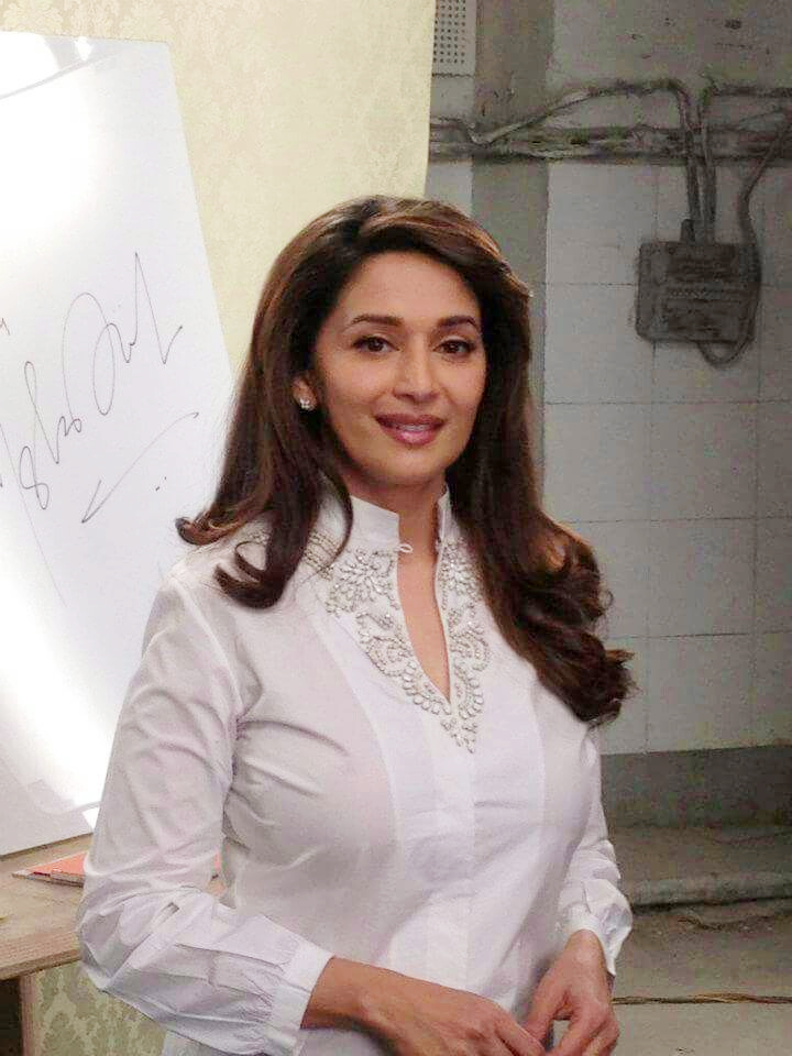 [Image: madhuri-dixit-in-white-dress-cwc22pgaew.jpg]