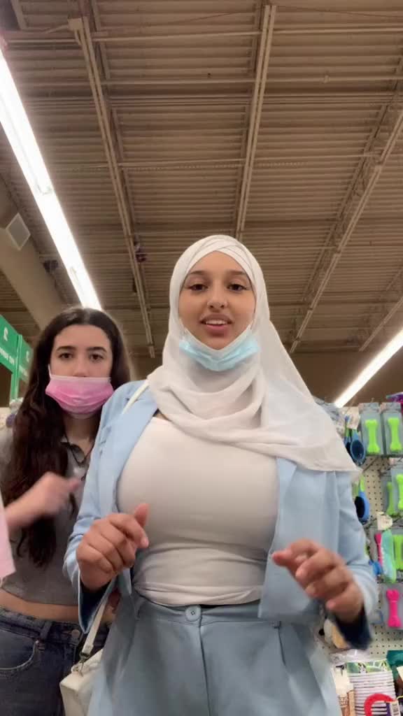 Modesty Fail Scrolller modesty-fail-scrolller