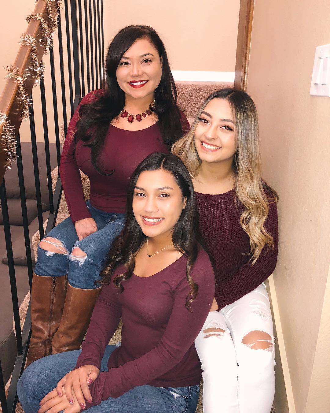 Mom And Daughters In Matching Tops Scrolller