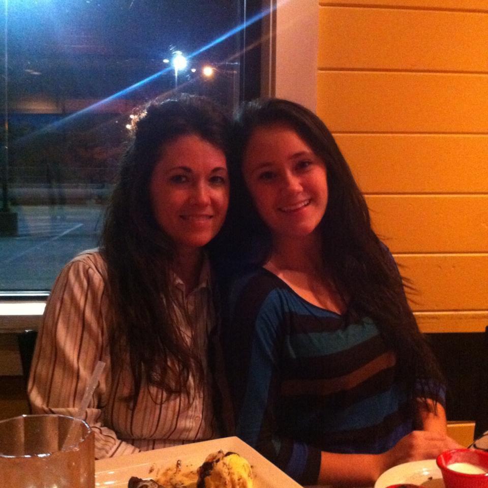 Mom Or Daughter Scrolller 
