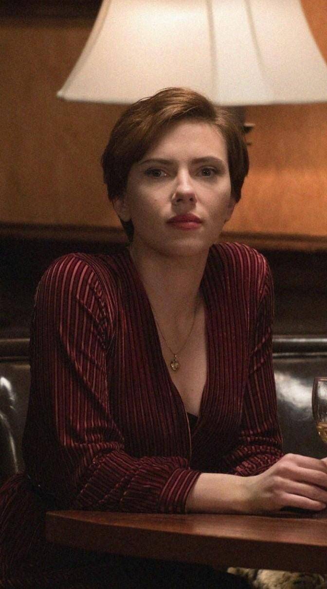 Mommy Scarlet always jerks me off underneath the table at our favorite