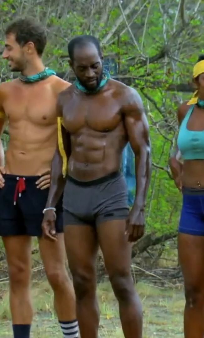 More of Jeremy's beautiful body and fat bbc bulge | Scrolller