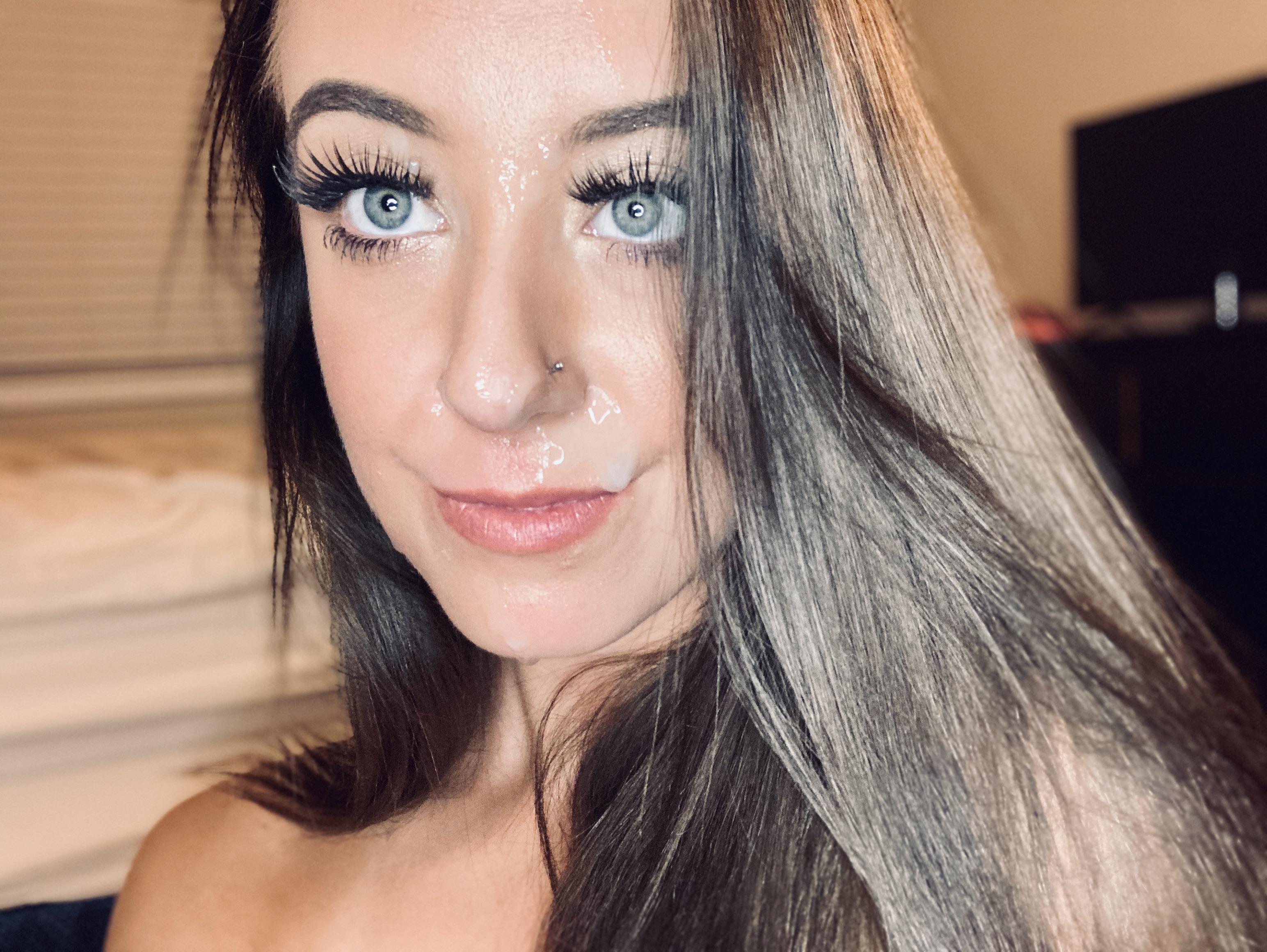 Ohjazzy: OnlyFans Queen Takes Over The Internet!