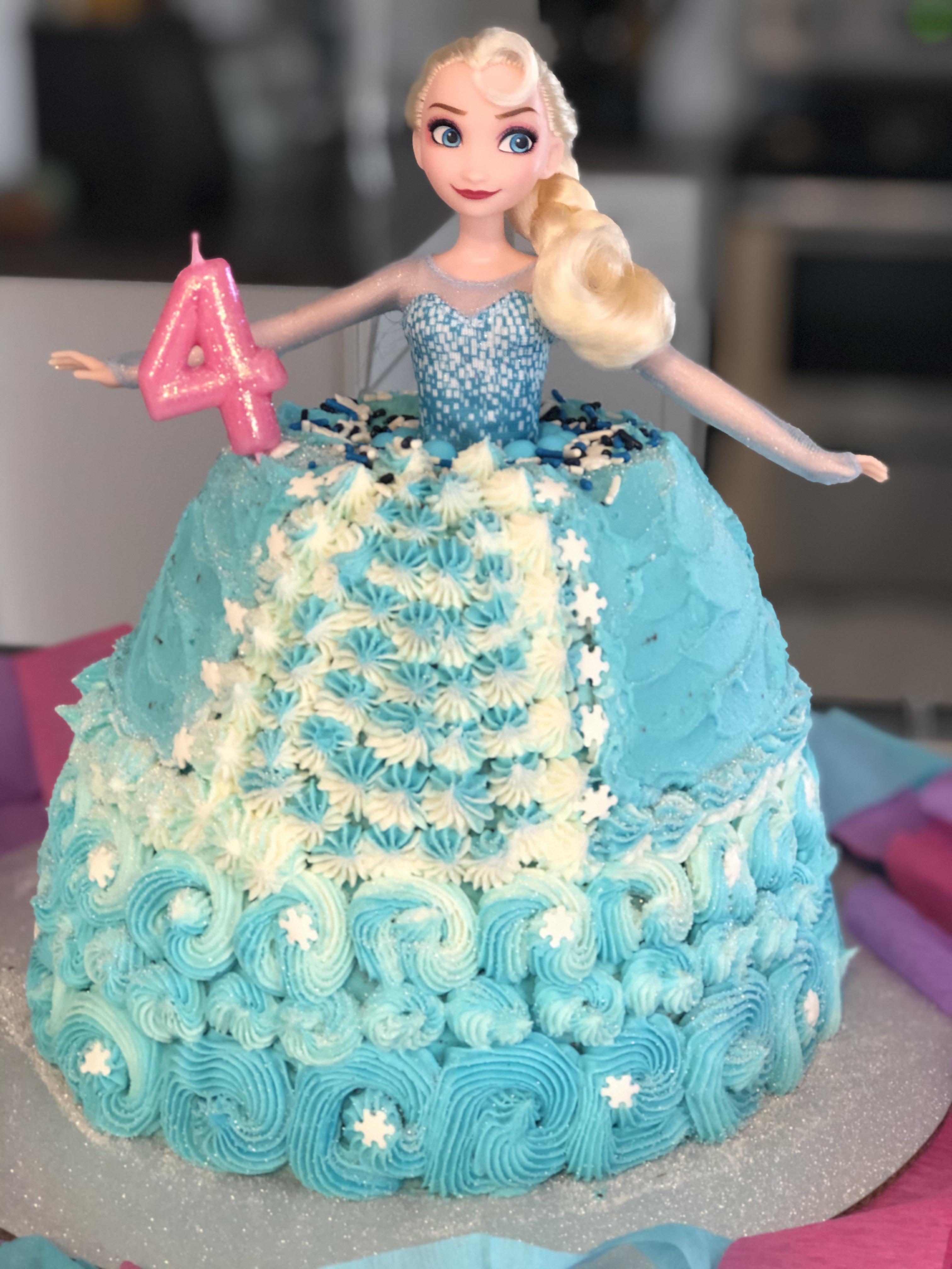 My first cake!! Elsa for my 4 year old! | Scrolller