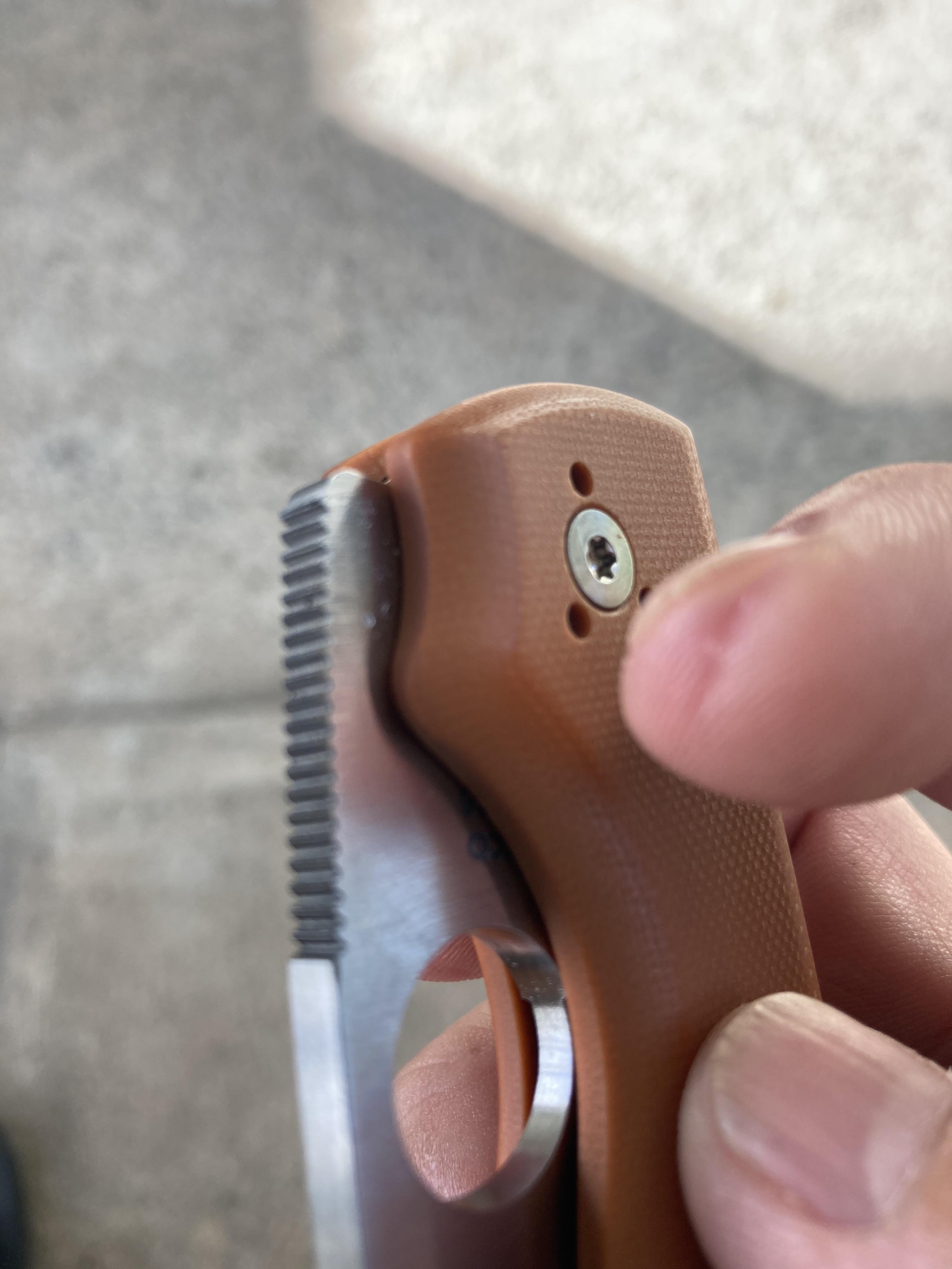 New compression lock finger dent Scrolller