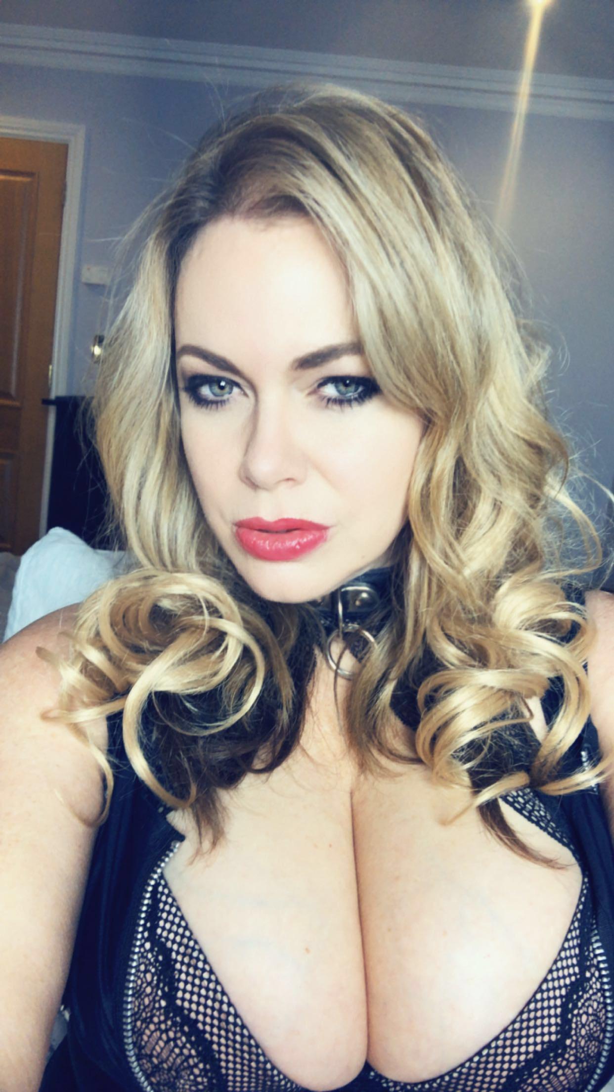 Alicia Allen's OnlyFans: The Unexpected Twist