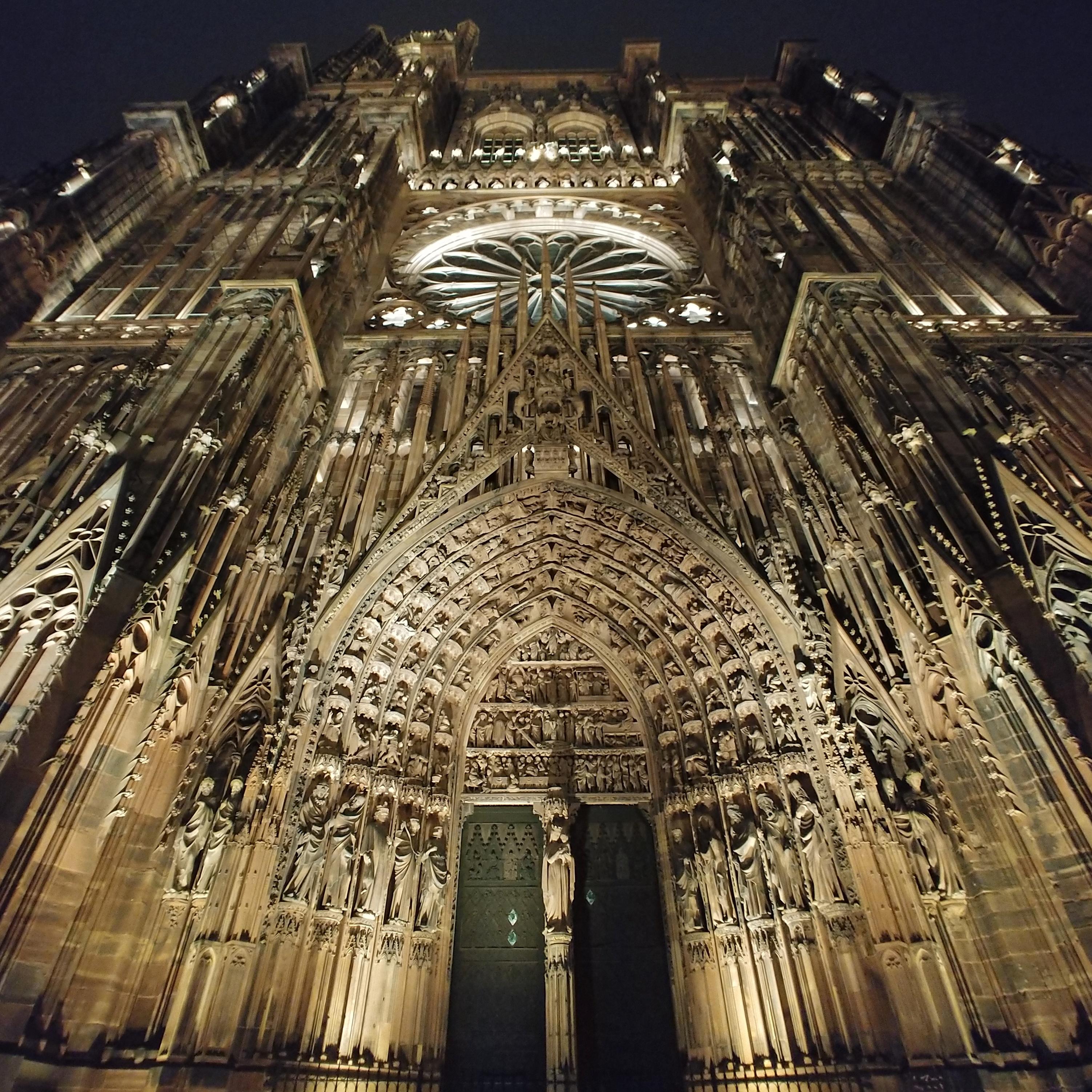 Noder Dem Notre Dam wide angle | Scrolller