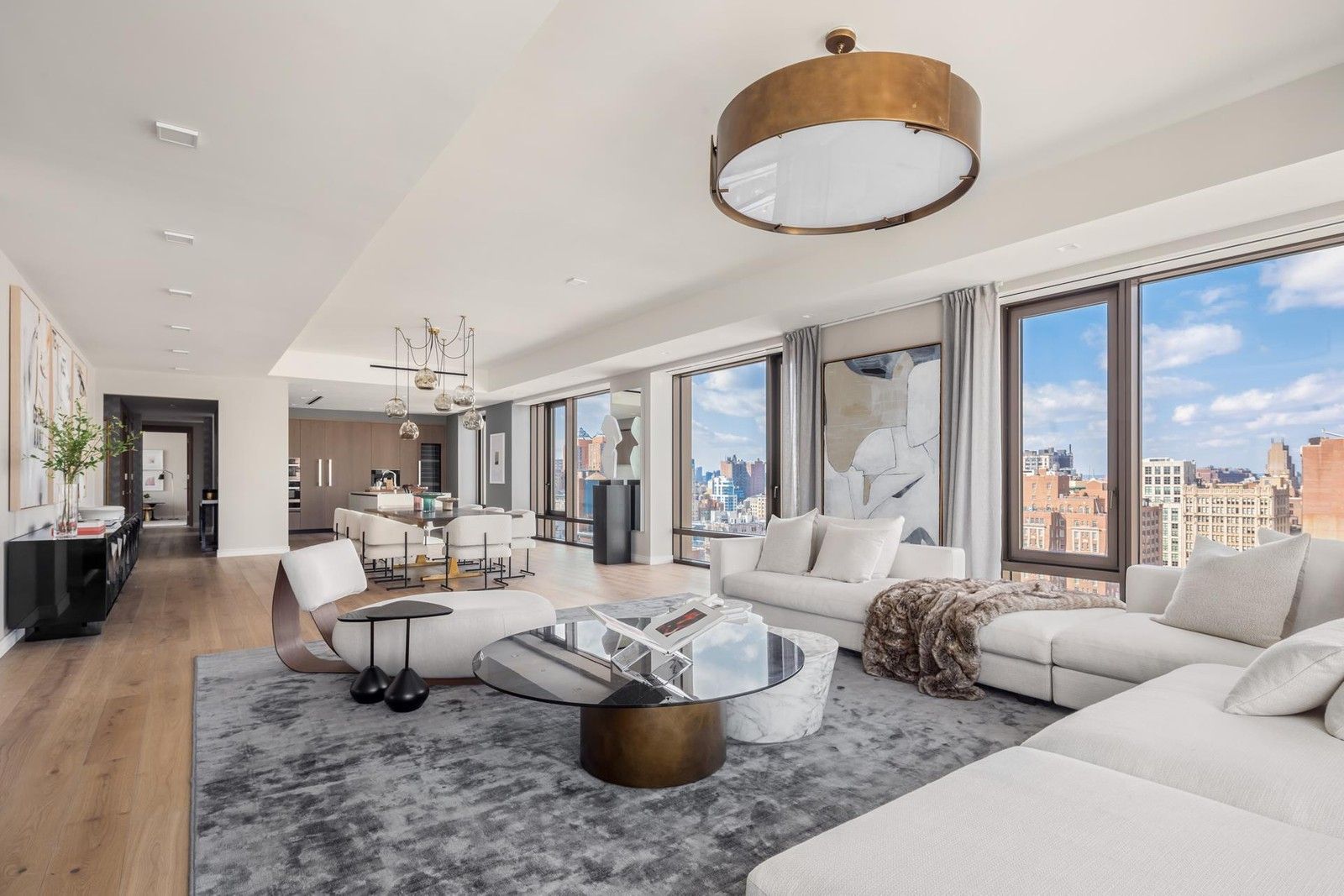 Picture of Open Living Space in NYC Penthouse [1600 × 1067] | Scrolller