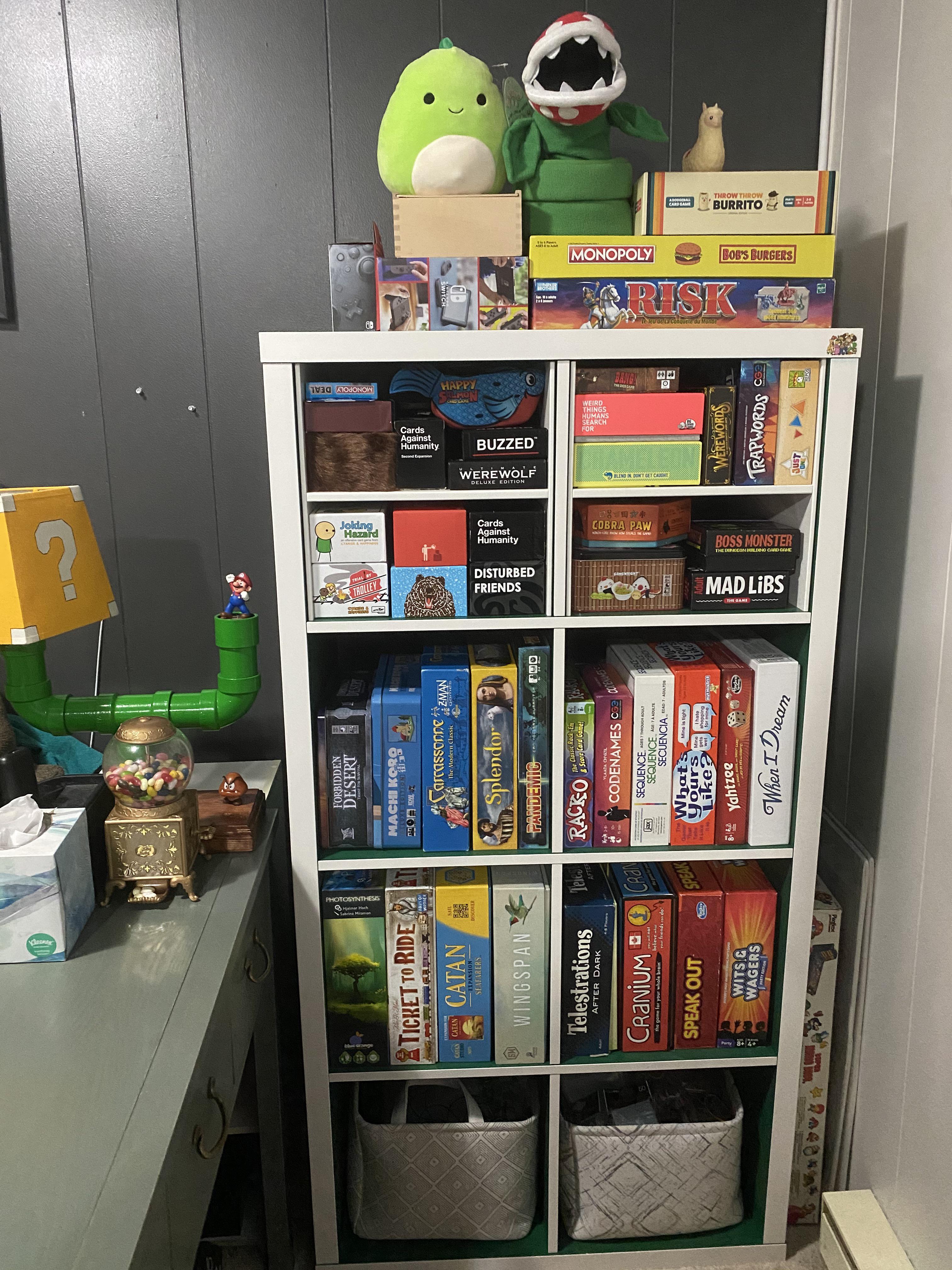 Organized my board games with kallax shelf dividers Scrolller