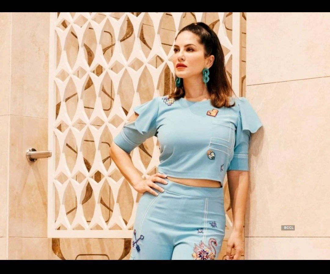 [PDISK LINK] SUNNY LEONE BEST VIDEO COLLECTIONS PART 1 .ENJOY AND DONT ...