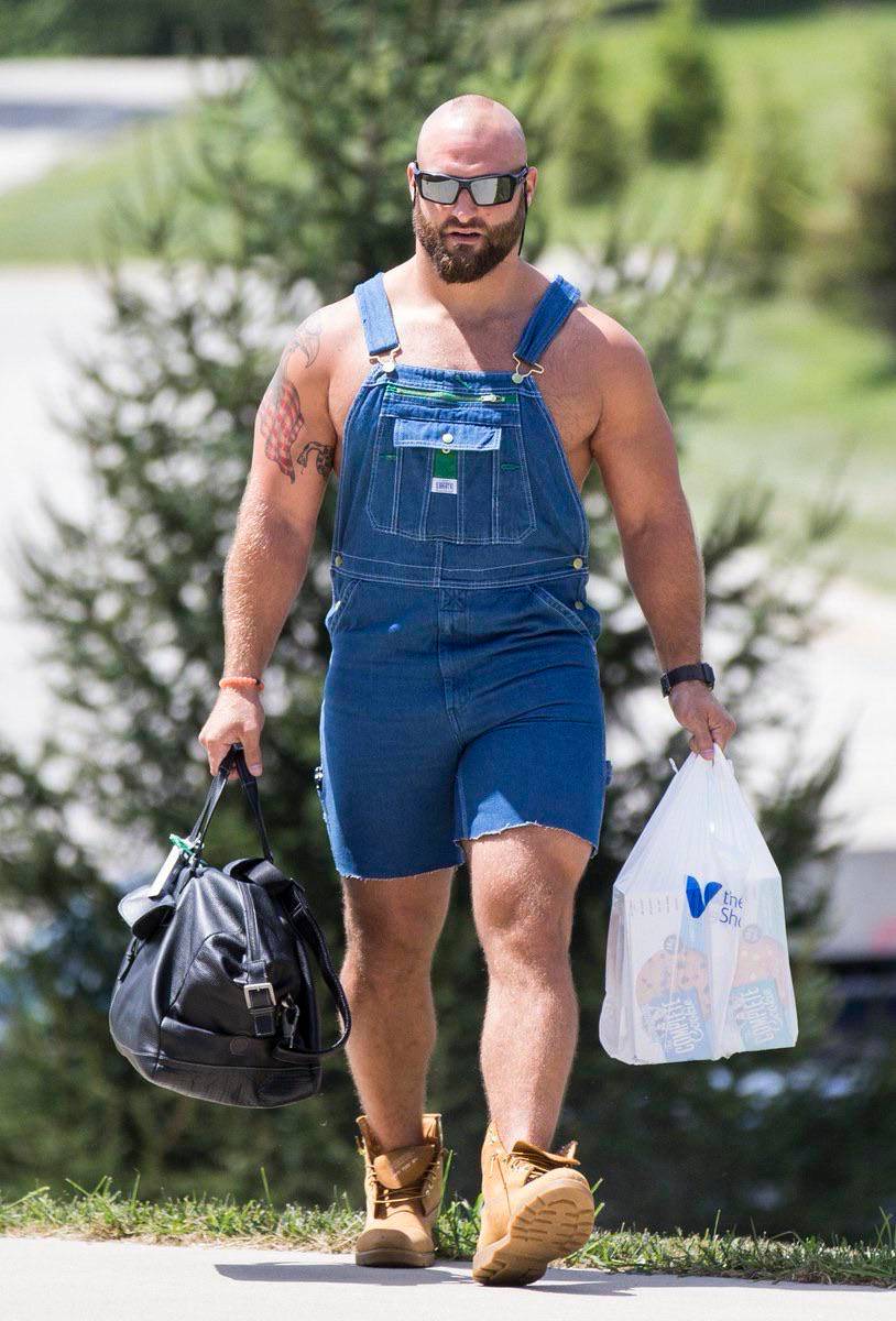 Petition to make Anthony Sherman’s overalls an official uniform option ...