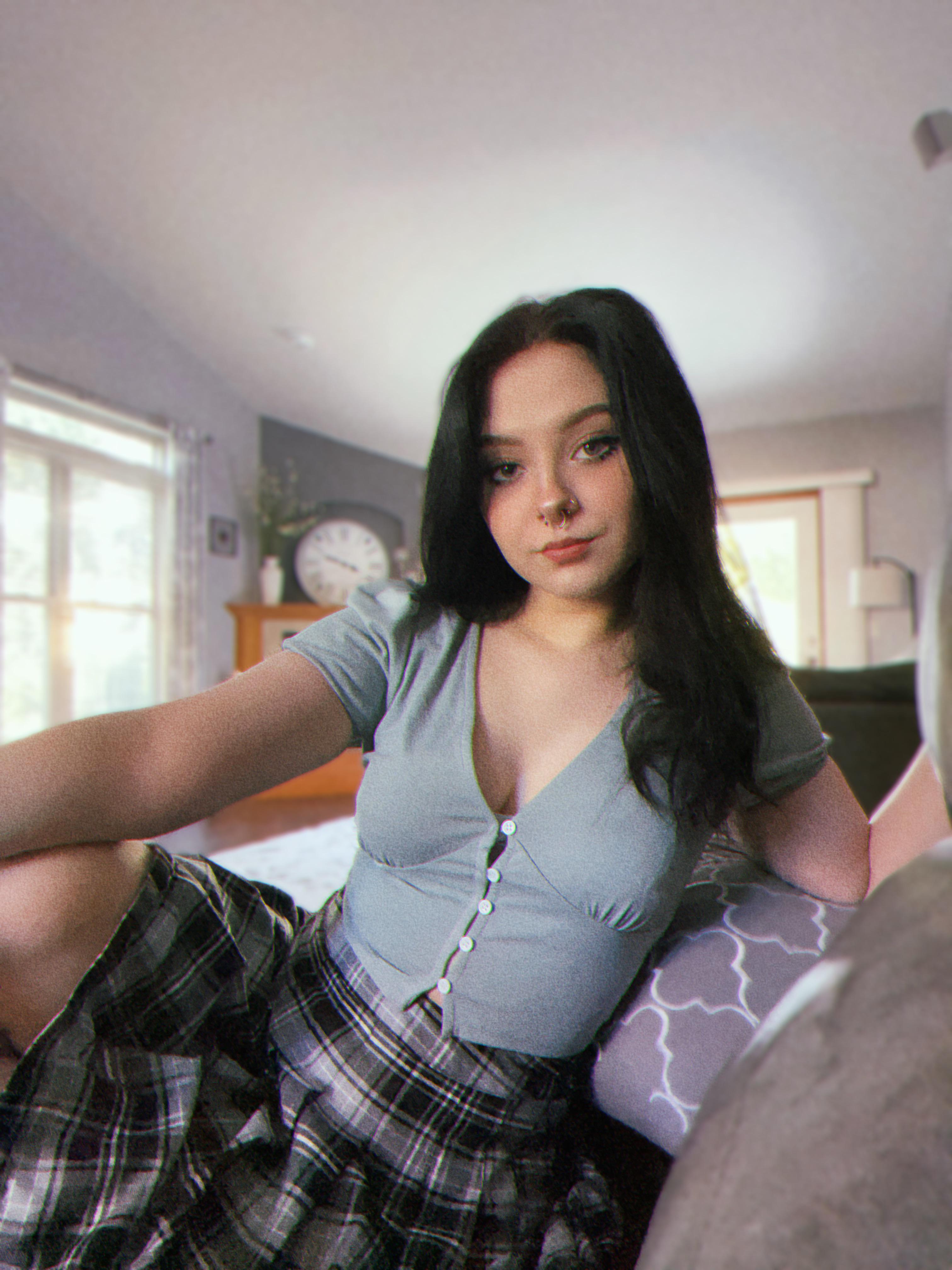 plaid-skirt-season-taken-with-self-timer-scrolller