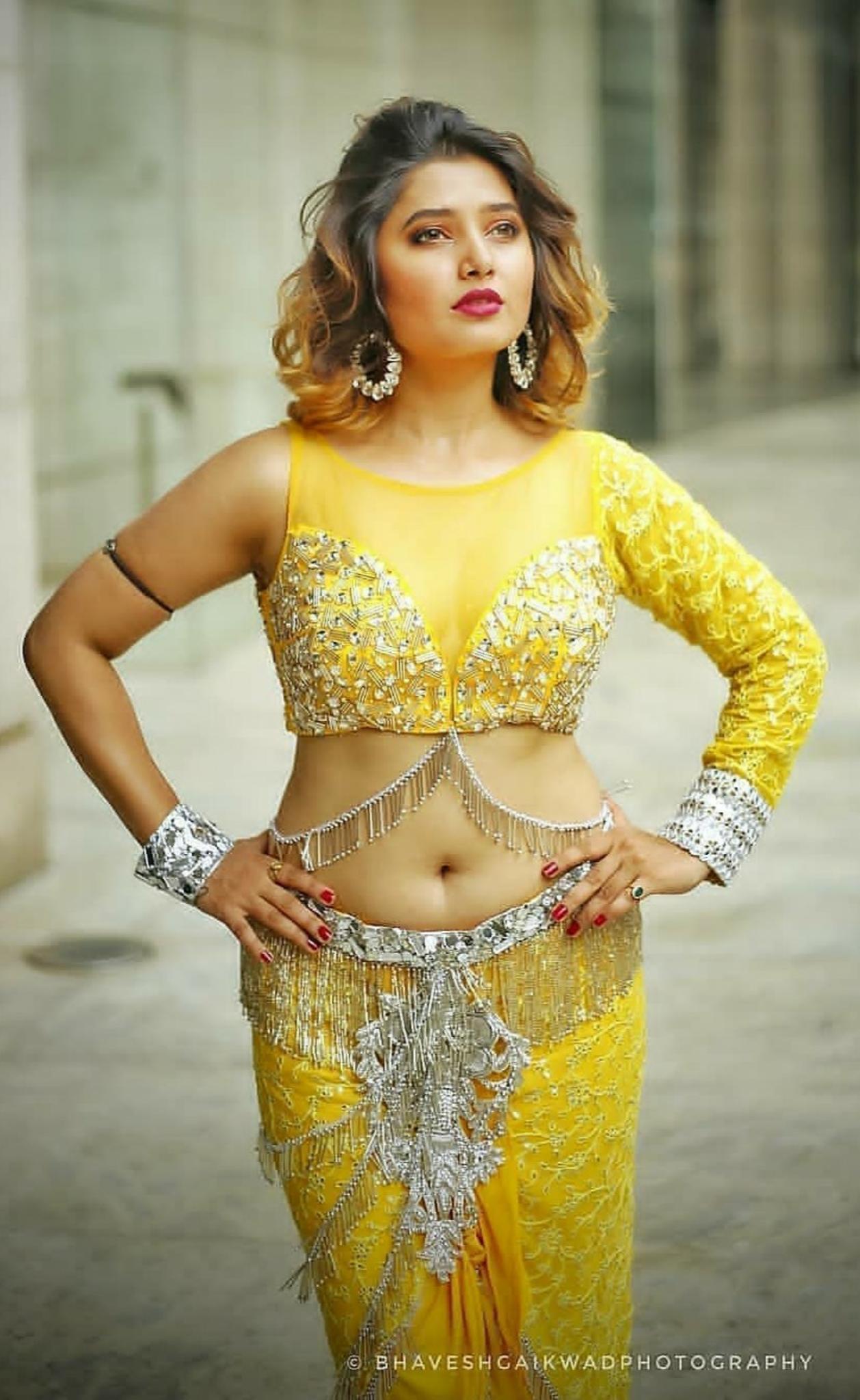 Prajakta Mali And Her Navel Scrolllersexiezpix Web Porn
