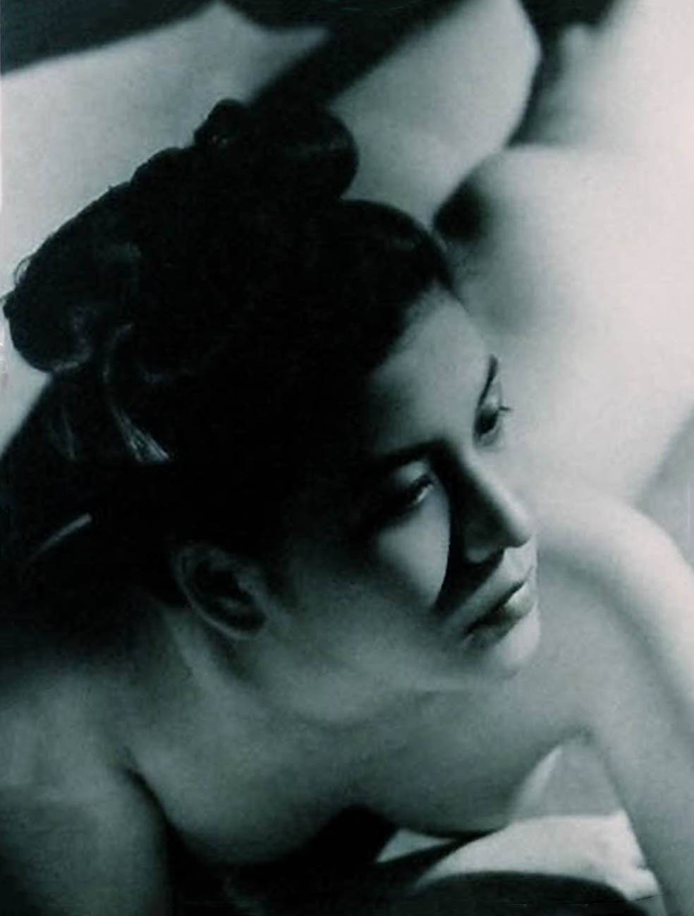 Prostrate Nude Photographed By Katsuji Fukuda Scrolller Hot Sex Picture