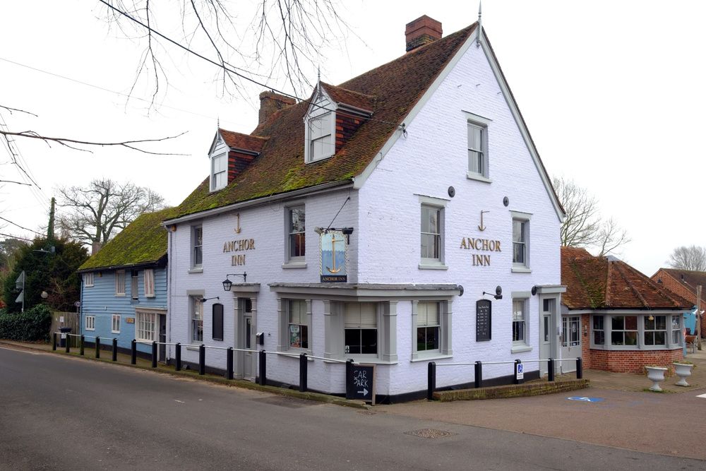 pub-photo-of-the-week-the-nayland-anchor-scrolller