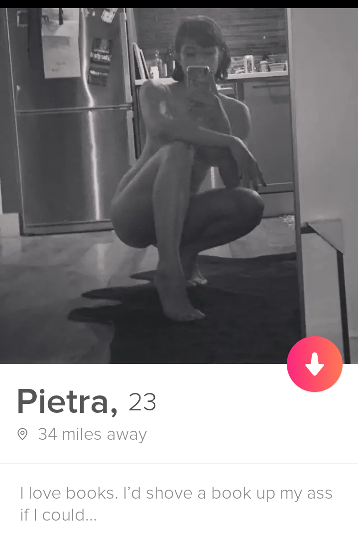 Tinder Nude Girls