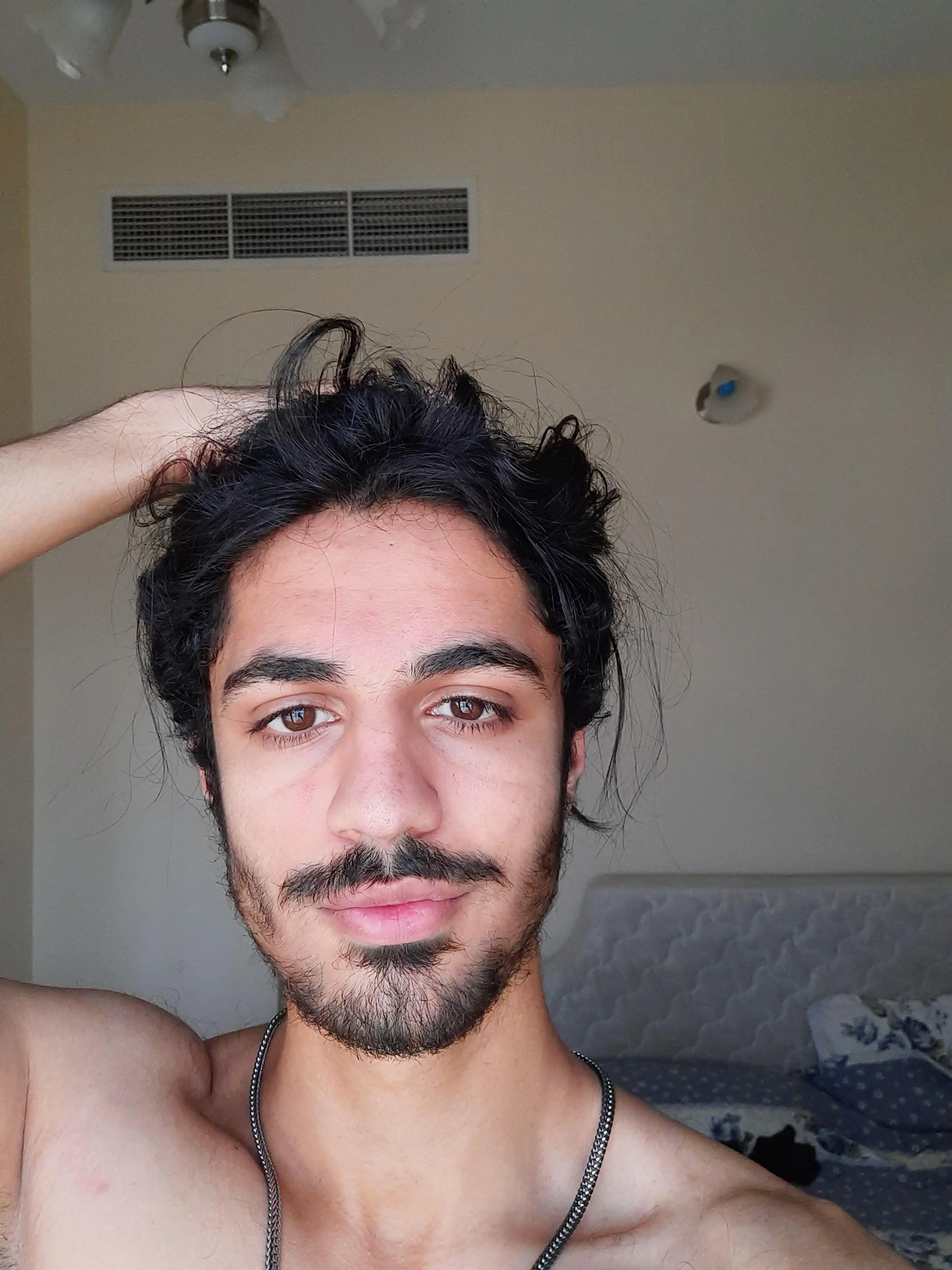 [Self] hey | Scrolller
