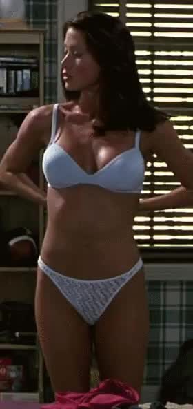 Shannon Elizabeth
