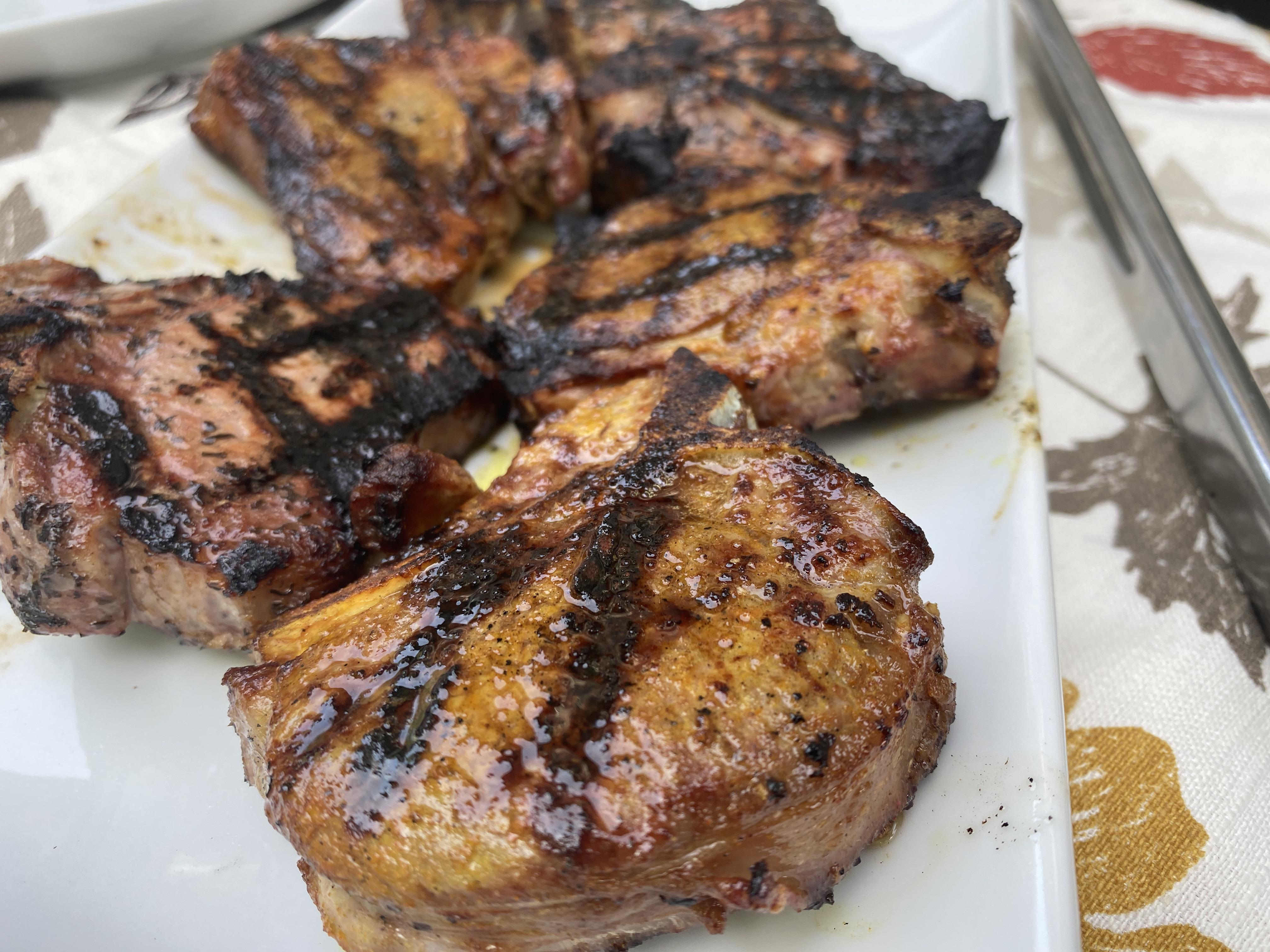 Smoked Pork Chops using hickory wood | Scrolller