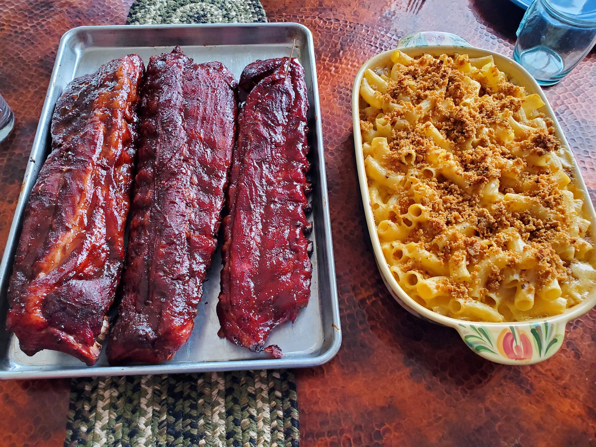 Mac Ribs Smoked ribs and homemade Mac and Cheese. Perfect quarantine comfort ...
