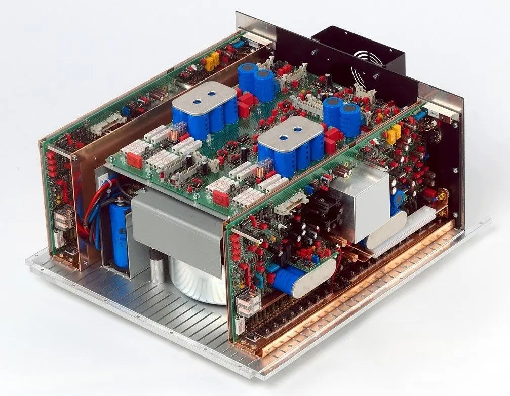 Soulution 710 Power Amplifier [1007 x 782] | Scrolller
