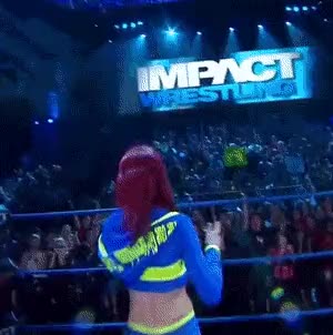 Taeler Hendrix Scrolller