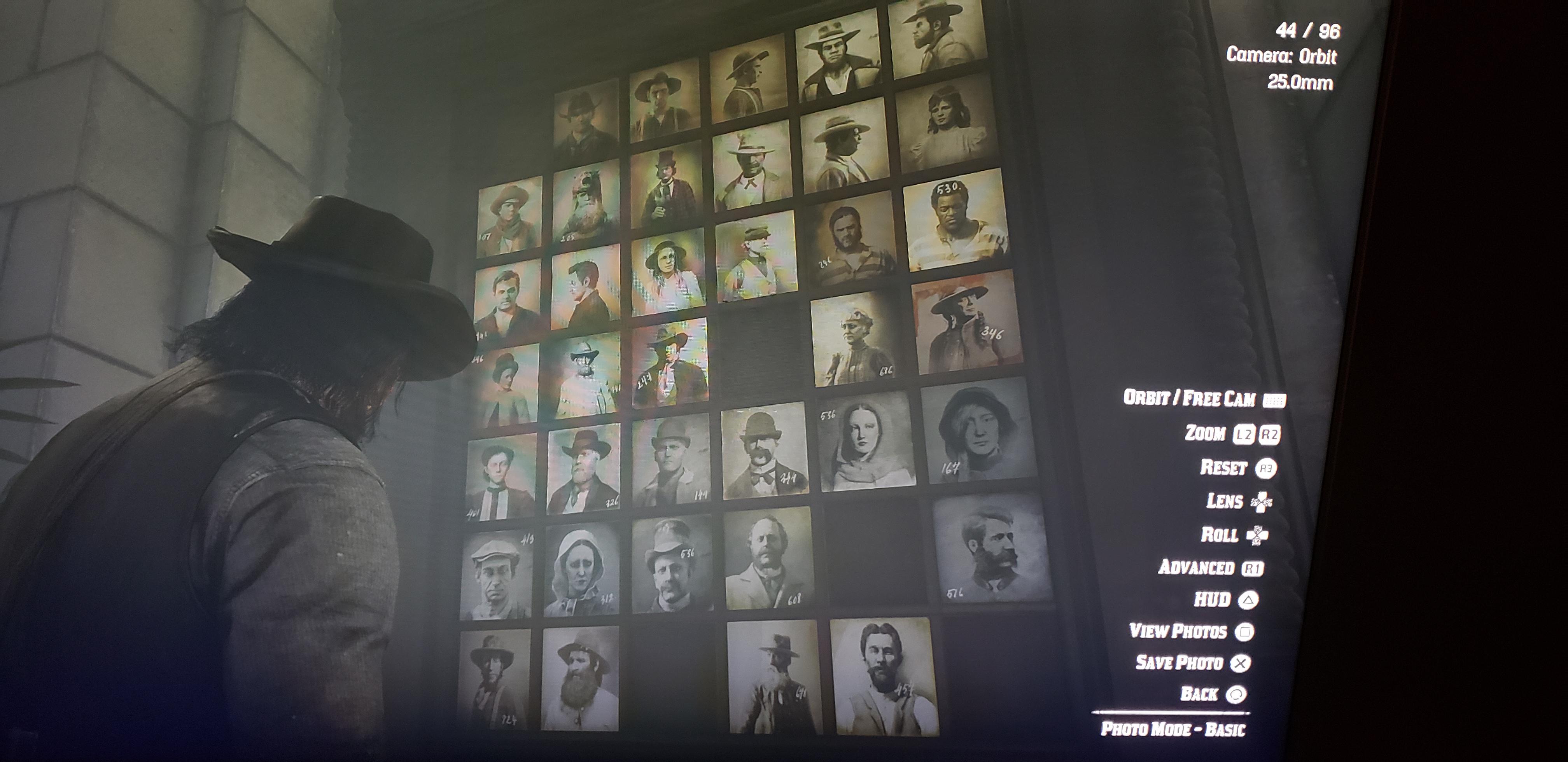 The wanted wall in the Saint Denis Police Station Scrolller