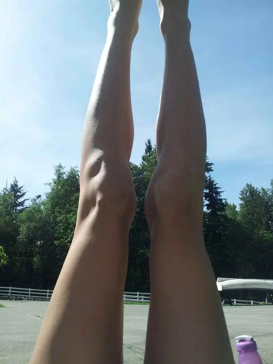 Thin exotic brunette | Scrolller
