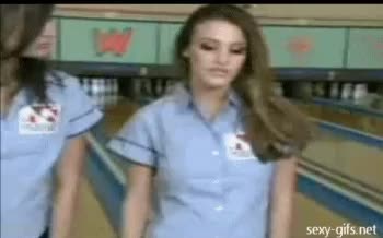 three-hot-girls-flashing-pussy-in-a-bowling-alley-gif-scrolller