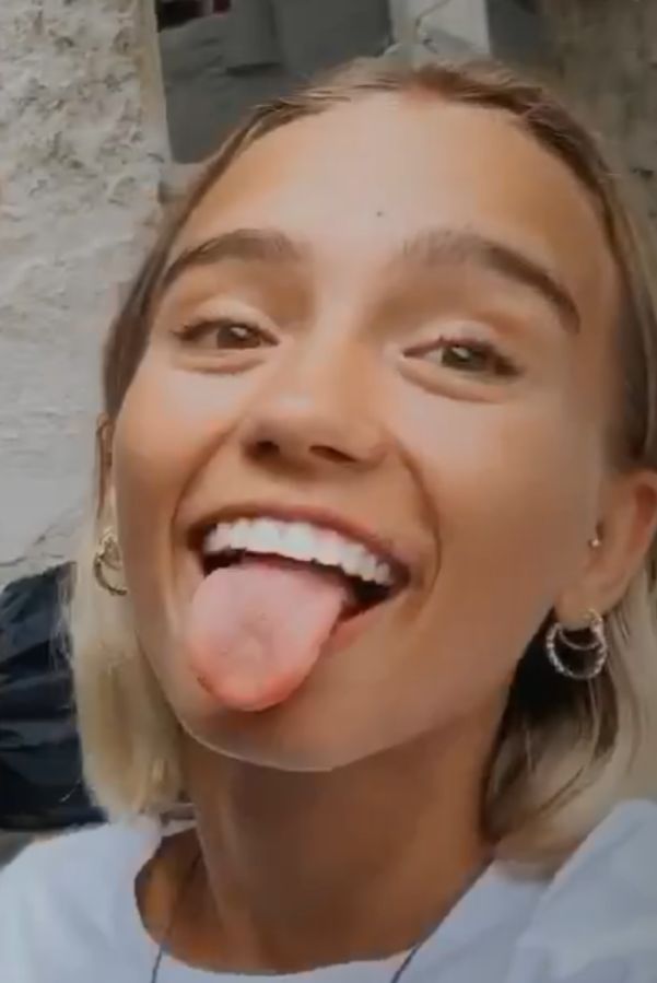 Tongue Scrolller