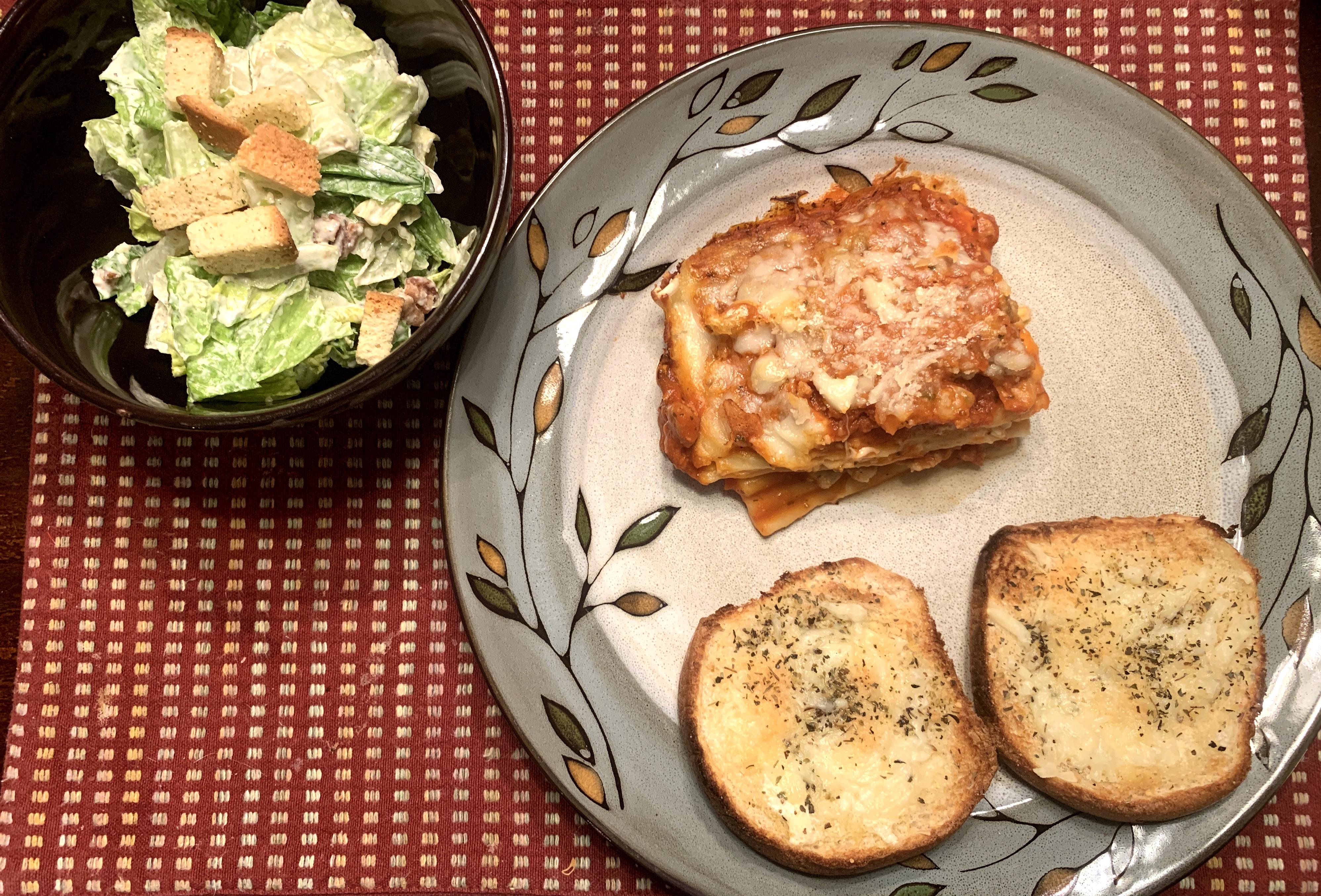 Tonight S Dinner Was Lasagna Caesar Salad And Italian Cheesy Bread It   Tonight S Dinner Was Lasagna Caesar Salad And Rfc1vhjrmw 