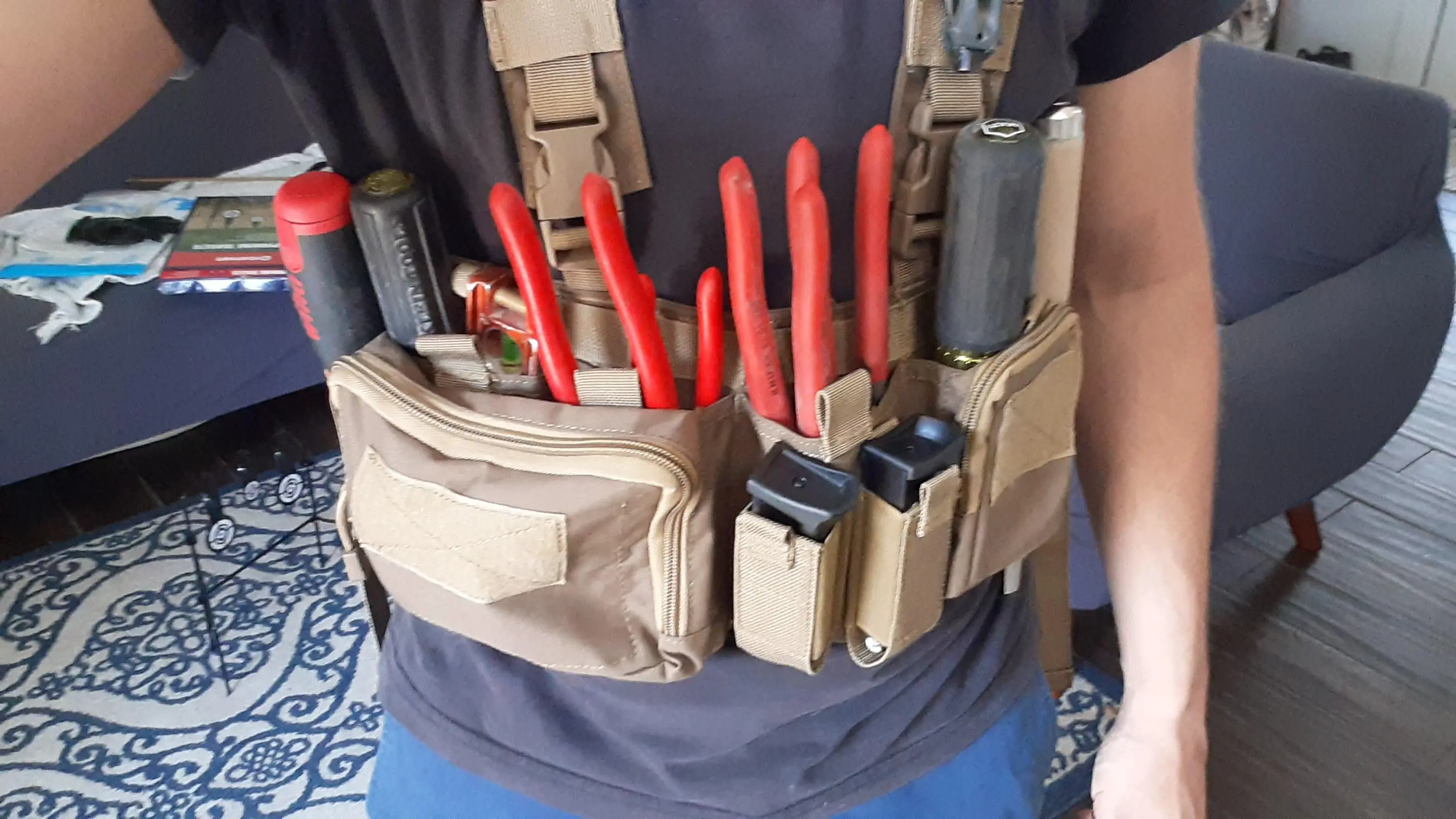 Tool belts are overrated. Chest rig build. | Scrolller