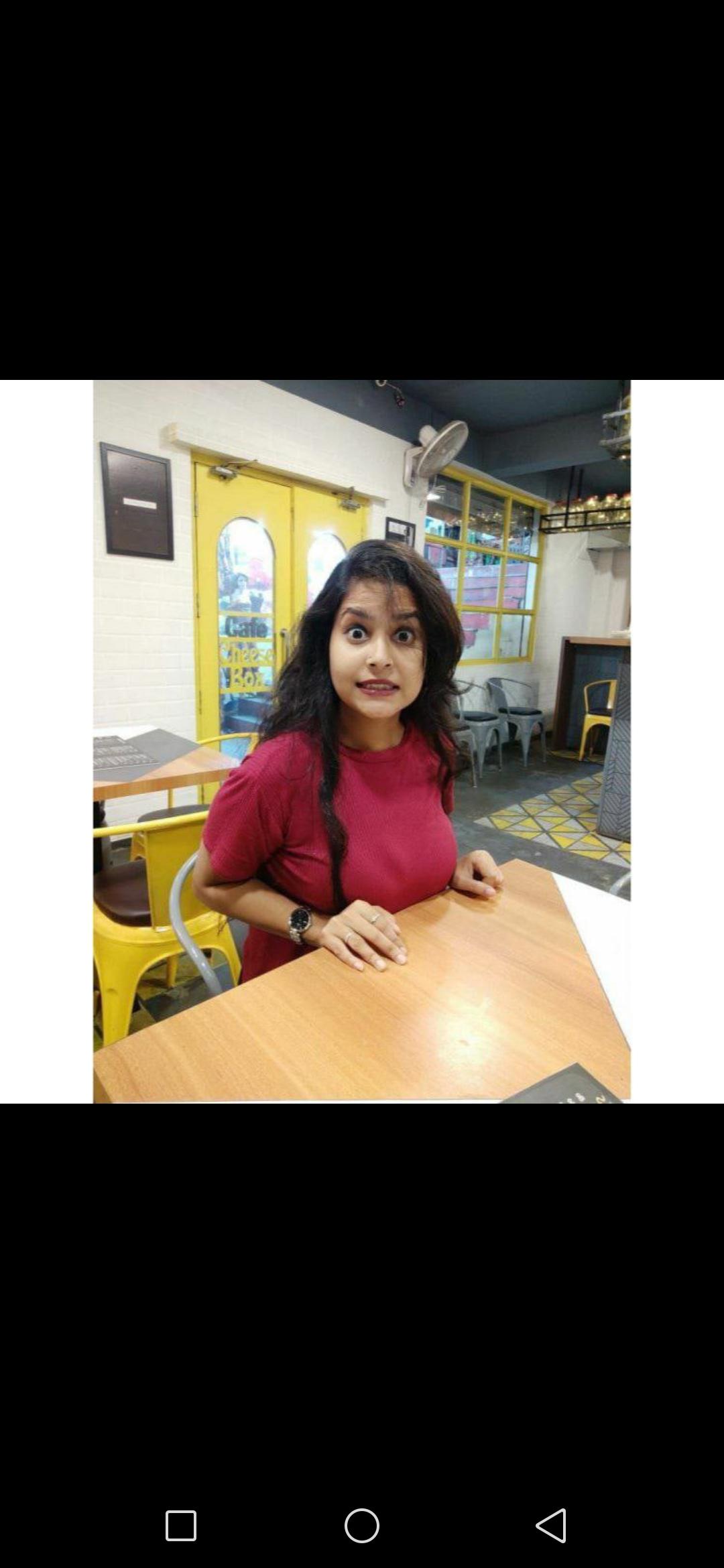 Video call screen recording leaked showing big b00bies to her bf🤤😍 full mastarbation guranteed😍🍑