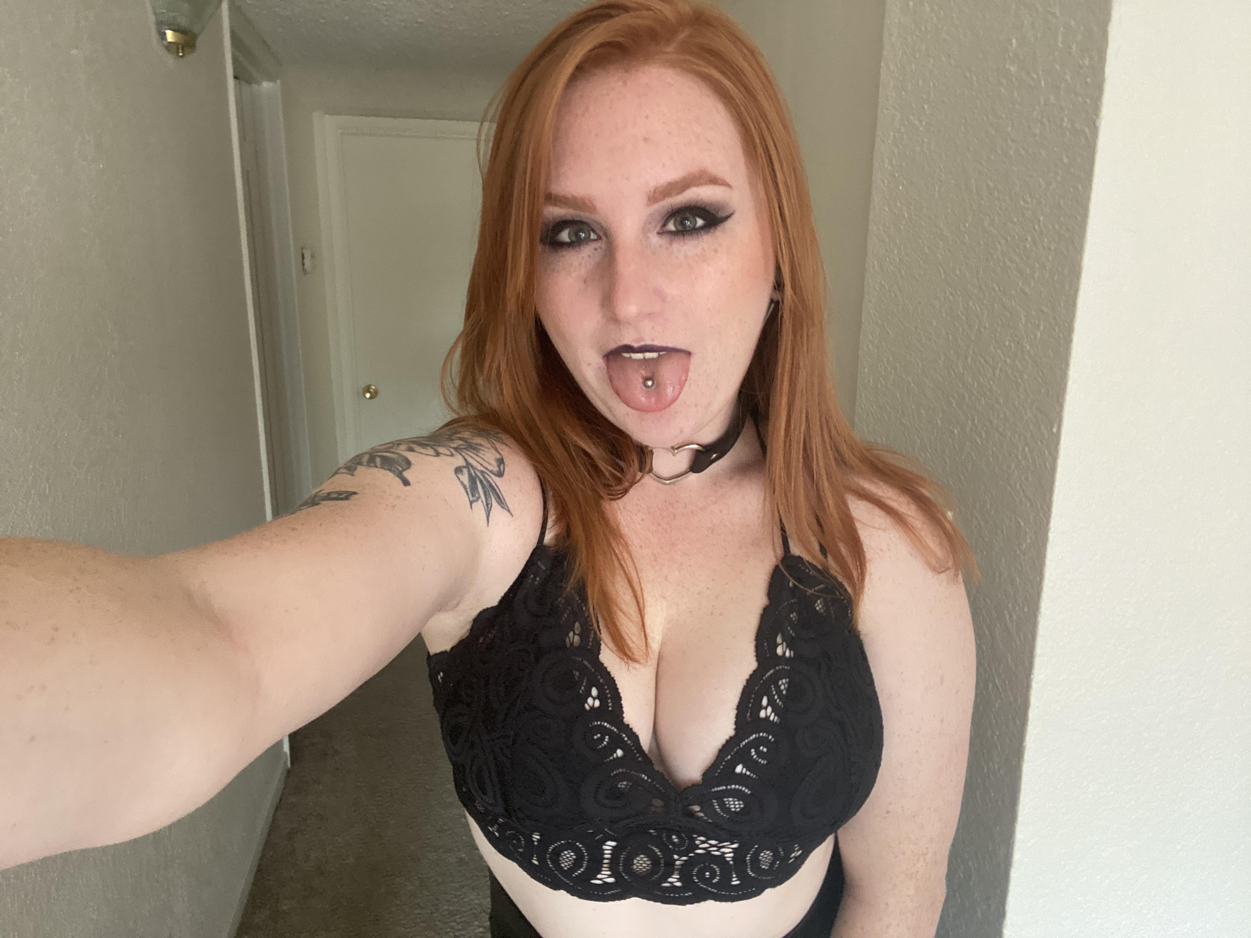 Wanna know what i can do with this tongue scrolller