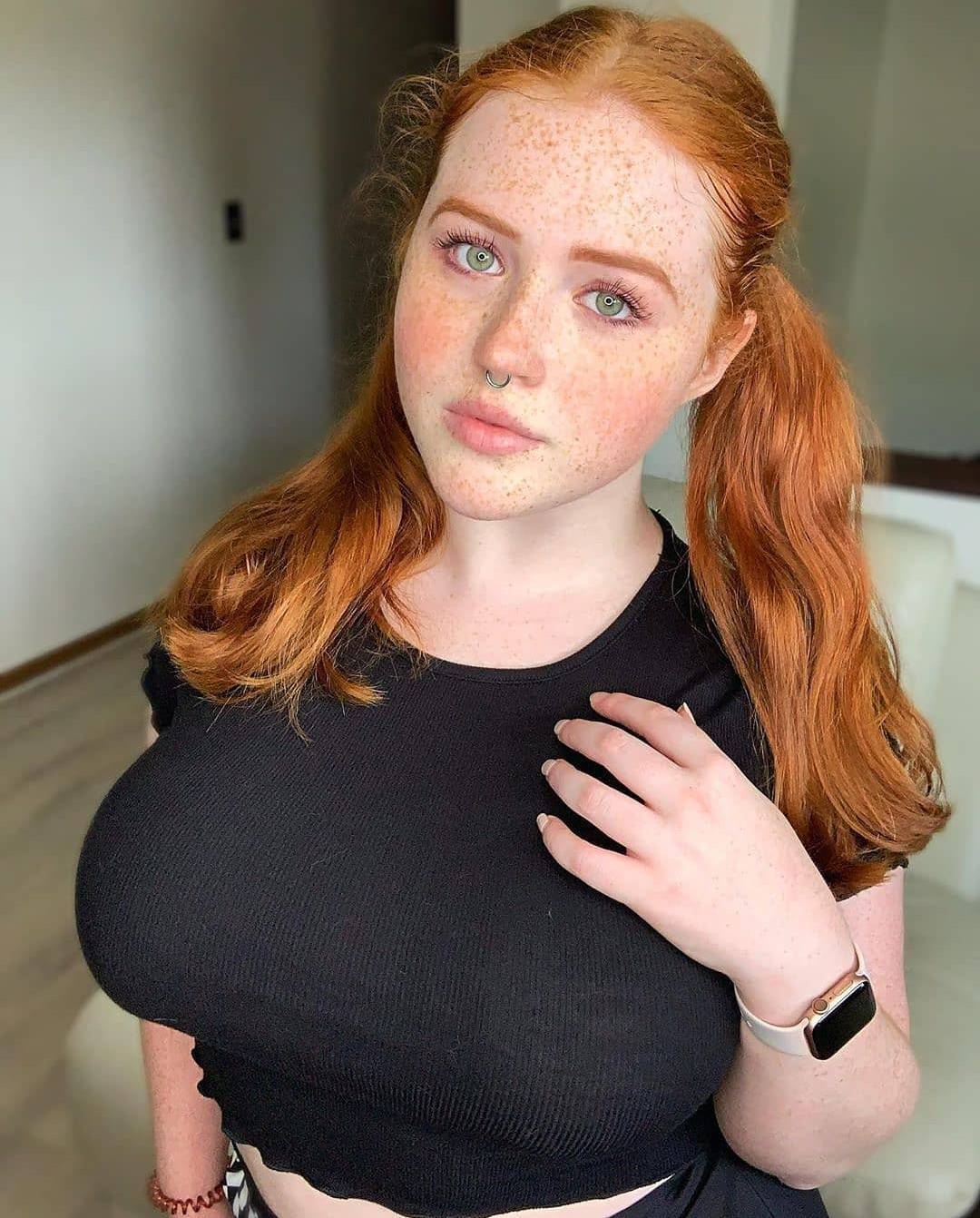 What Draws The Most Attention My Freckles Or My Boobs Scrolller