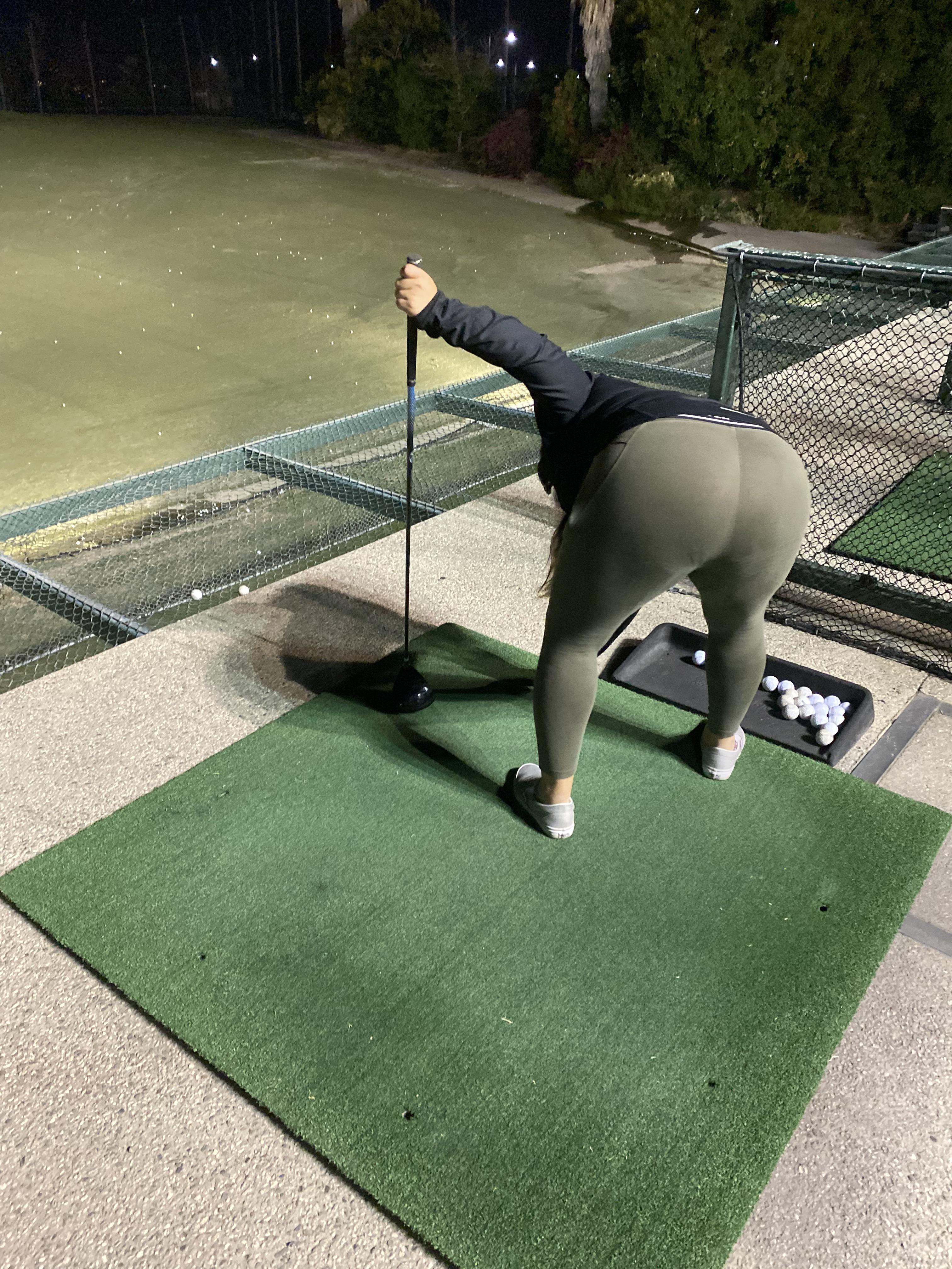 Wifey likes a stiff shaft. Who can help out? Scrolller