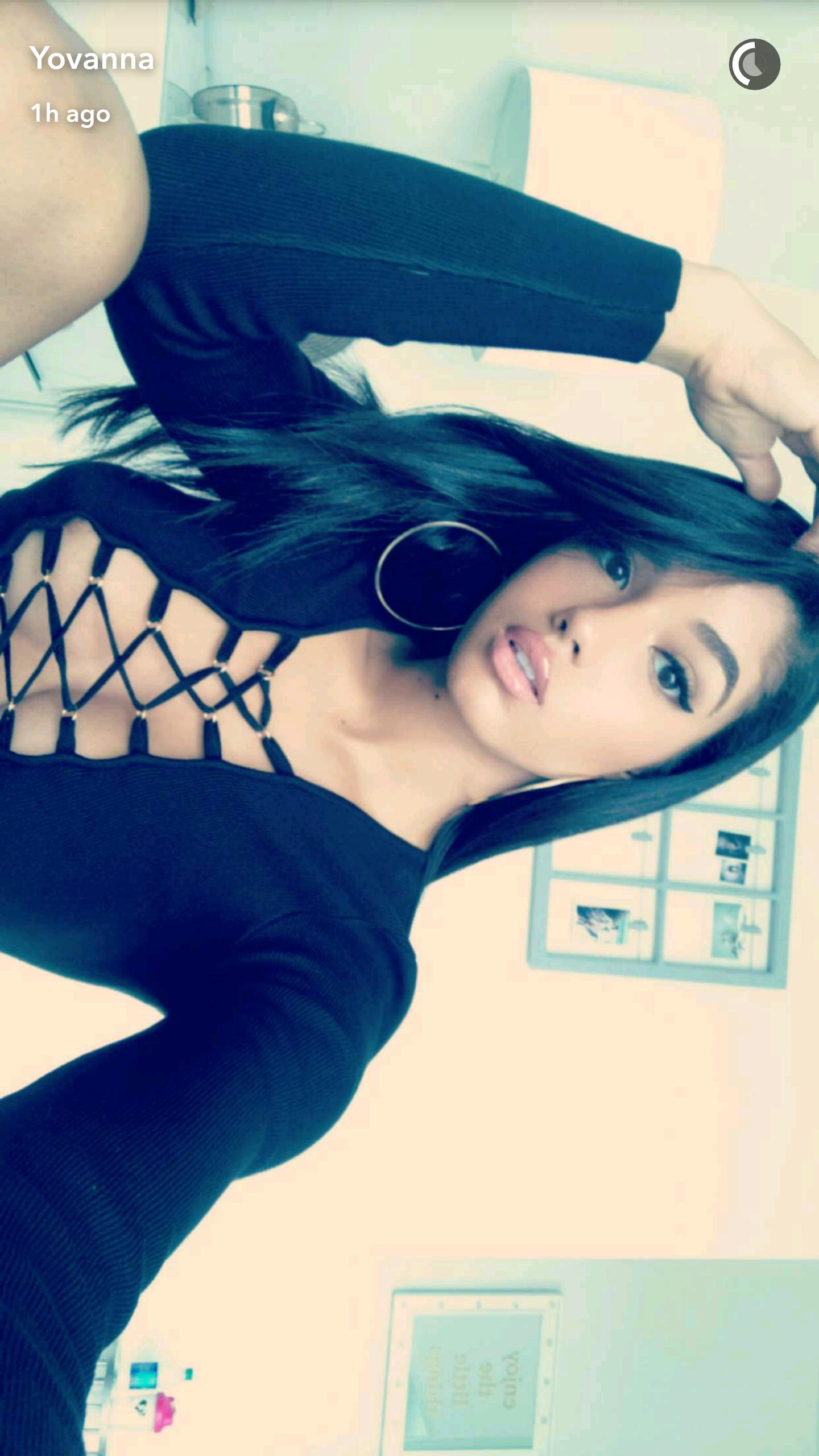 Yovanna Ventura nip slip Scrolller