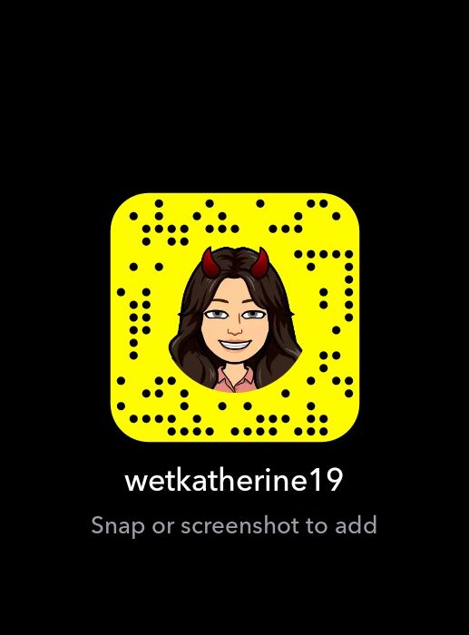 Discover more like SnapchatSext: 19 [F4M] Sending nudes to everyone who