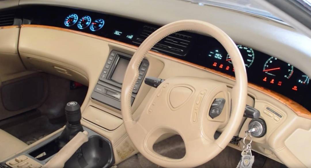 1990 Mazda Cosmo Interior