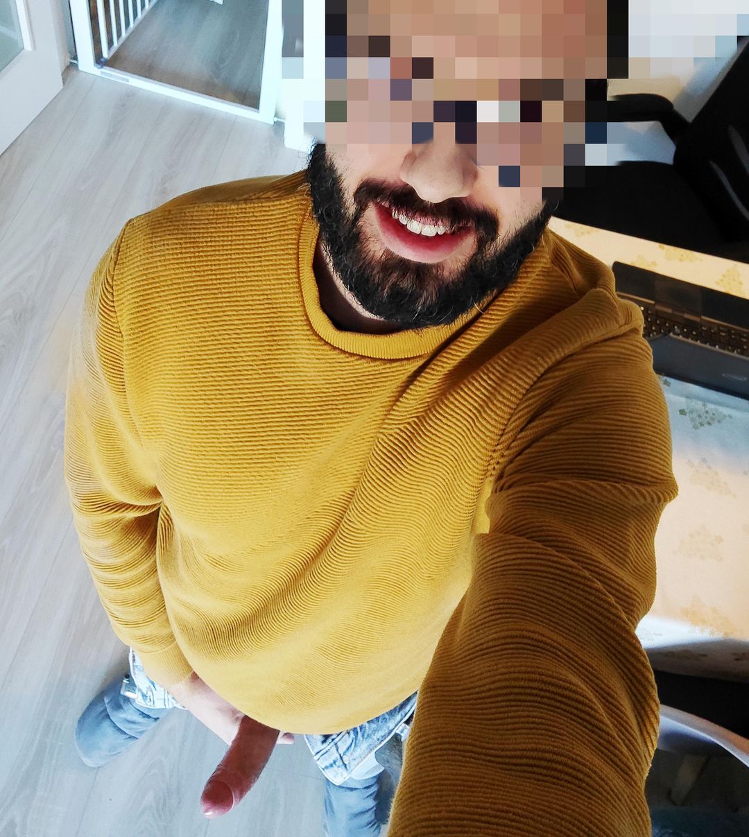 I always end the same when I enter to Reddit in my work break 😏😏😈😈🔥🔥 but I love it 🔥🔥