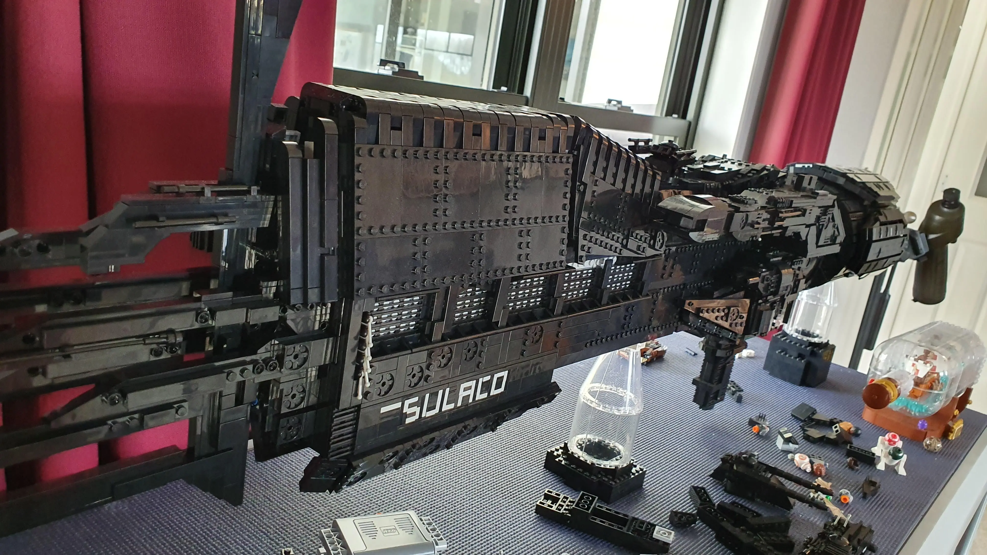 99% finished MOC USS Sulaco | Scrolller