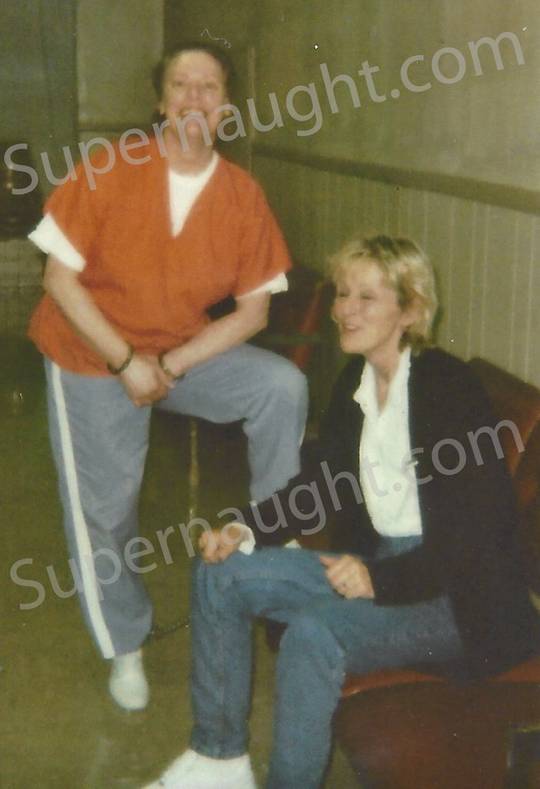 Aileen Carol Wuornos with her childhood friend Dawn Botkins, the night before Wuornos' execution by lethal injection. October 8, 2002